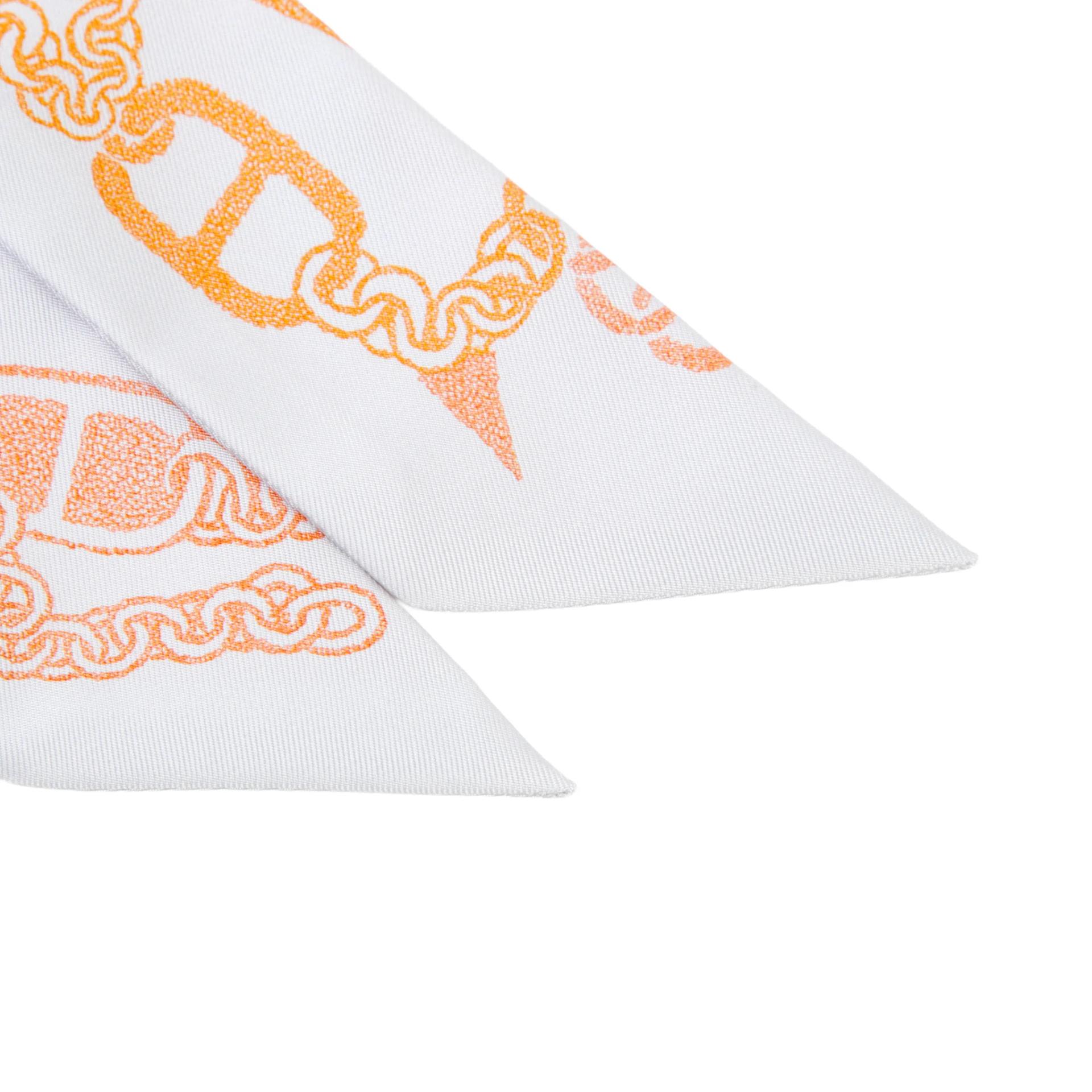 Unused ( Rank NS ) HERMÈS Twilly Boucles et Maillons White Orange Silk - 3