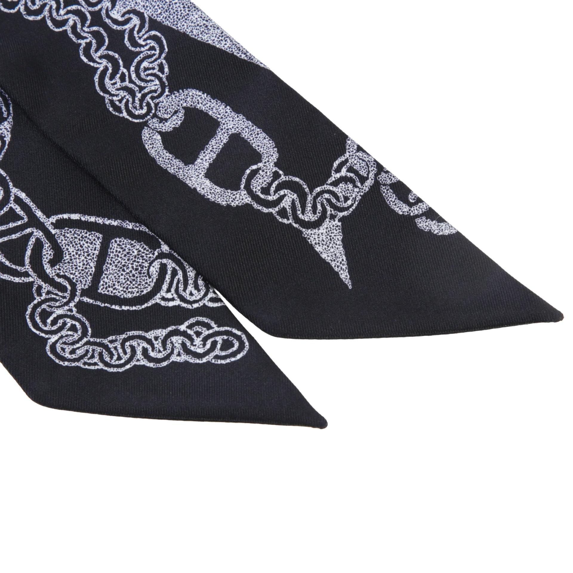 Unused ( Rank NS ) HERMÈS Twilly Boucles et Maillons Black White Silk - 3