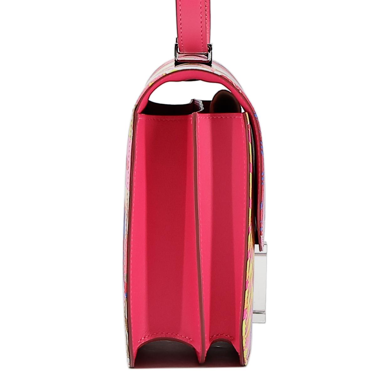 HERMÈS Limited Edition Constance 24 Marble Silk shoulder bag in Multi-Color, Rose Azalee Silk and Rose Mexico Swift leather with Palladium hardware - 5