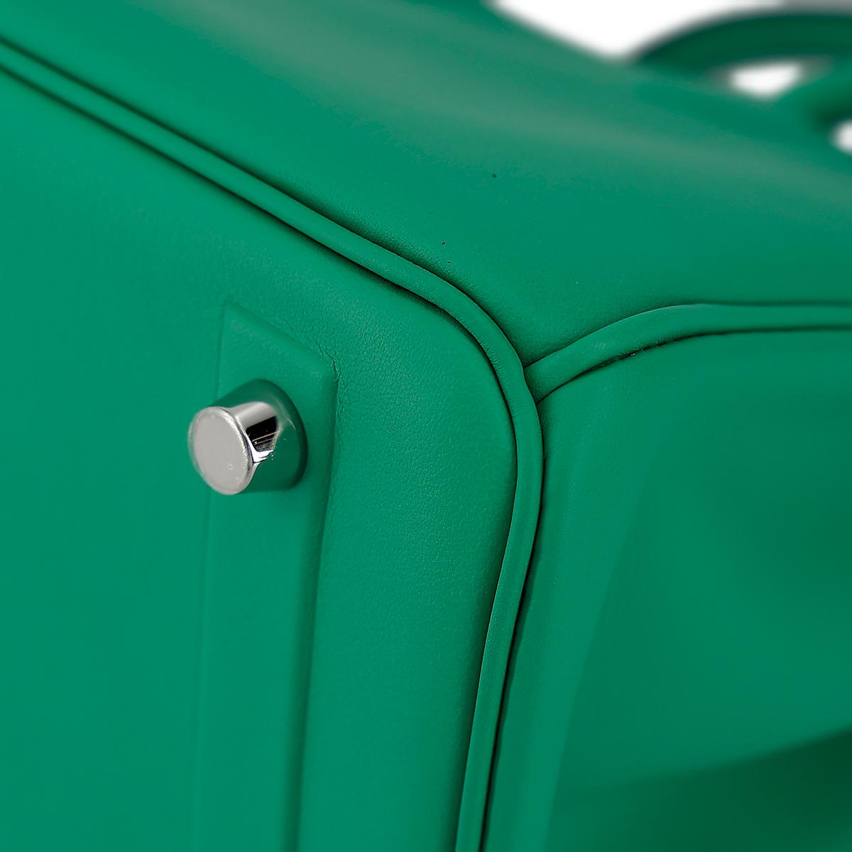 Unused ( Rank NS ) HERMÈS Limited Edition Shadow Birkin 25 handbag in Menthe Swift leather with Palladium hardware - 11