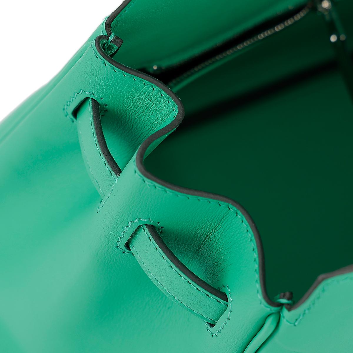 Unused ( Rank NS ) HERMÈS Limited Edition Shadow Birkin 25 handbag in Menthe Swift leather with Palladium hardware - 16
