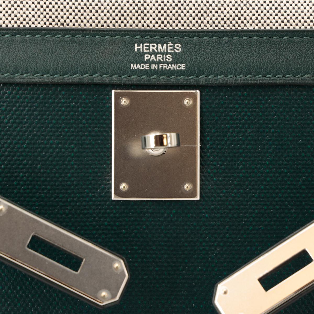 Unused ( Rank NS ) HERMÈS Kelly 32 Sellier Vert Cypress (6O) Swift Toile Berline canvas Palladium hardware D (2019) - 13