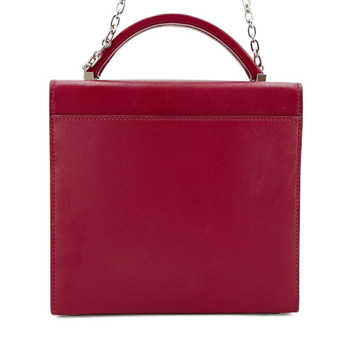 HERMÈS Cinhetic Box Bag in Rubis Tadelakt leather with Palladium hardware - 3