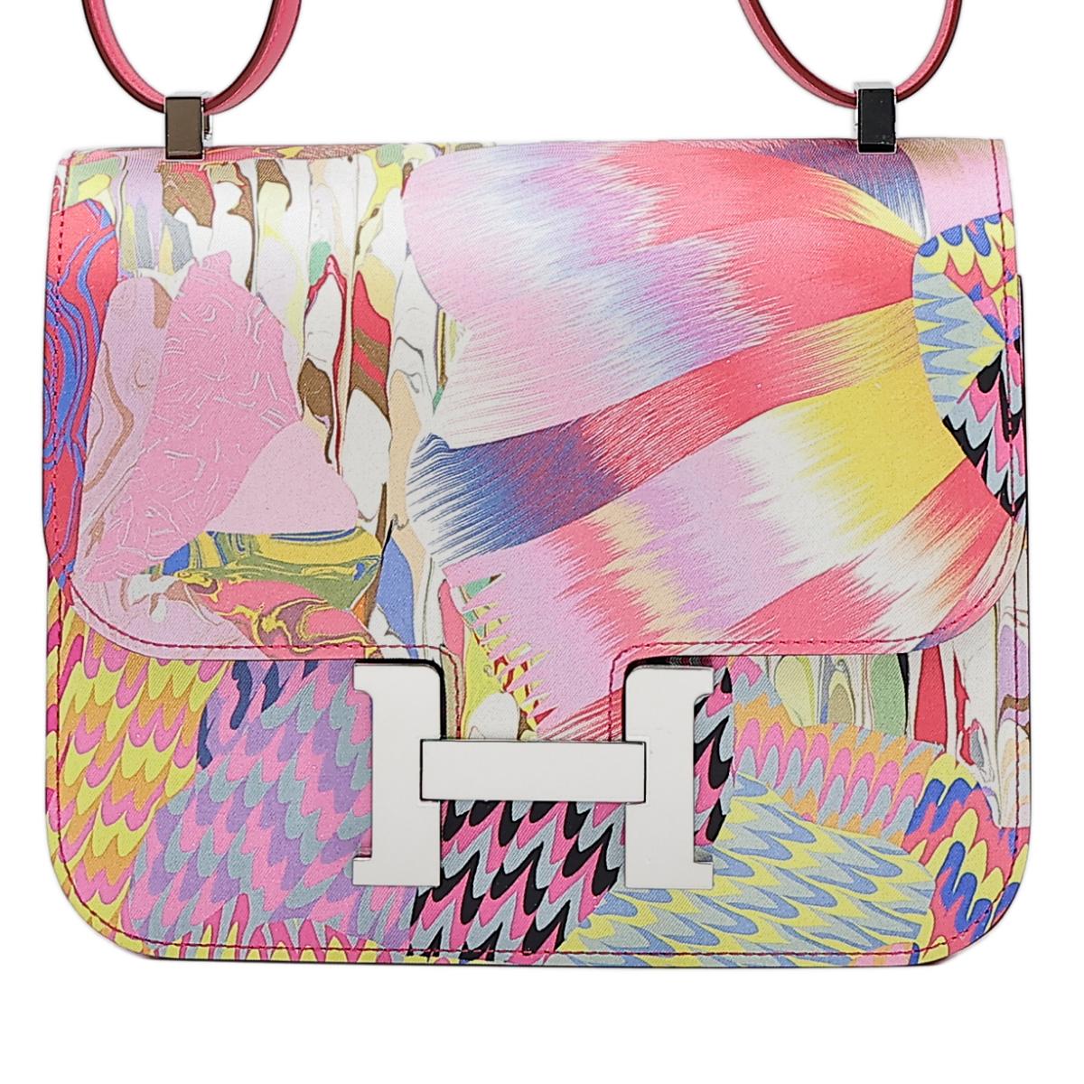 HERMÈS Limited Edition Constance 24 Marble Silk shoulder bag in Multi-Color, Rose Azalee Silk and Rose Mexico Swift leather with Palladium hardware - 1
