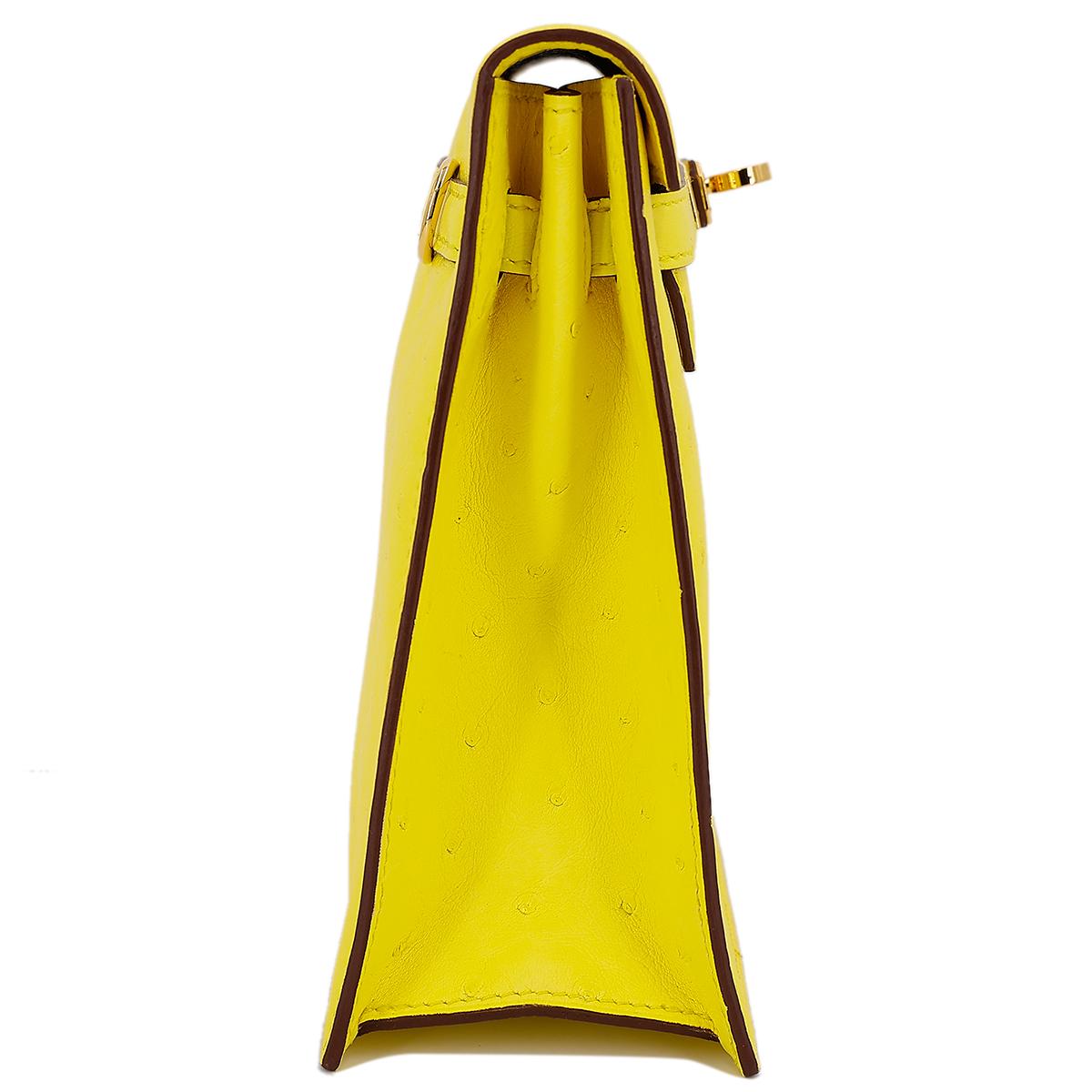 HERMÈS Ostrich Kelly Danse handbag in Jaune Citron with Gold hardware - 5