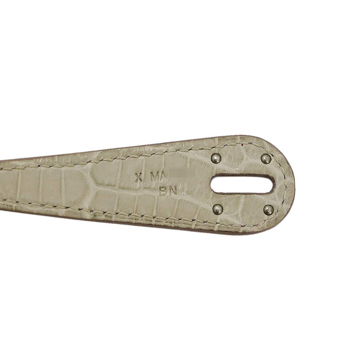 Very Good ( Rank A) HERMÈS Lindy 26 Beton (8L) Matte Niloticus Crocodile Palladium hardware X (2016) - 15