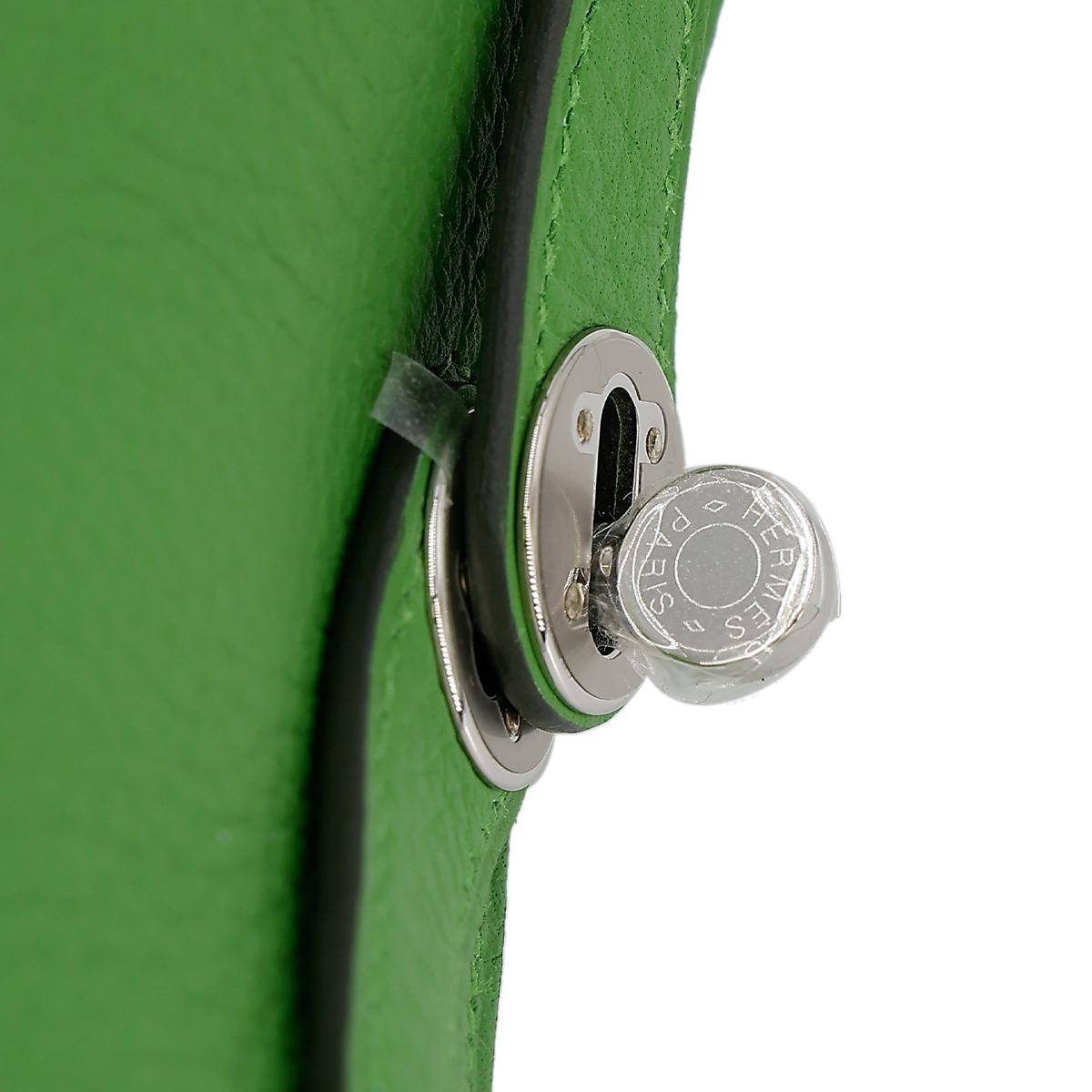 Unused ( Rank NS ) HERMÈS Mini Lindy Vert Yucca (A8) Clemence Palladium hardware B (2023) - 13