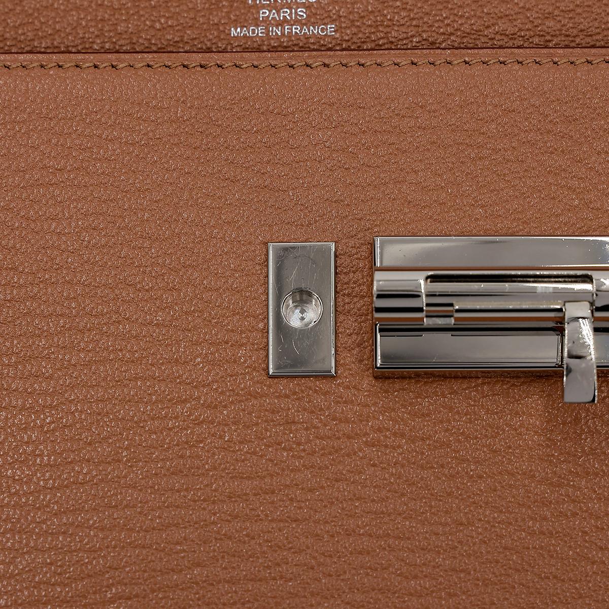 HERMÈS Verrou Mini shoulder bag in Quebracho Chevre leather with Palladium hardware - 14