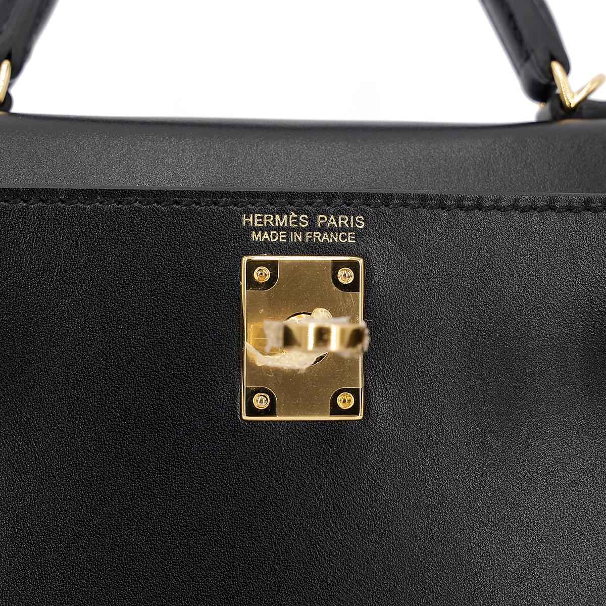 HERMÈS Mini Kelly II handbag in Black Box calfskin with Gold hardware - 13