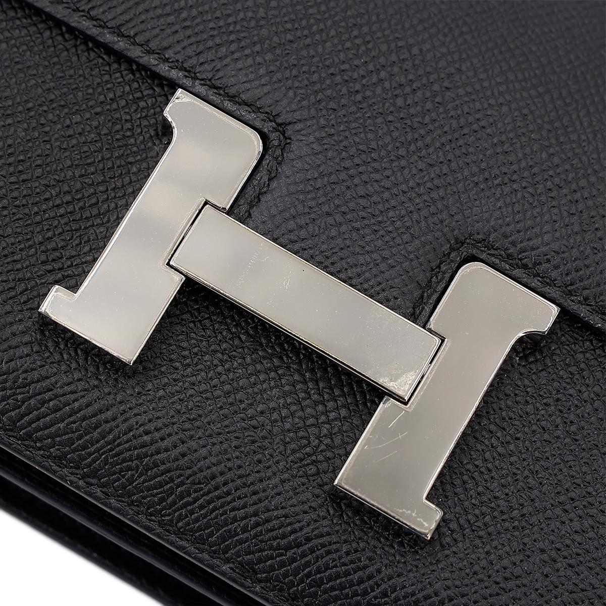HERMÈS Constance Mini 19 shoulder bag in Black Epsom leather with Palladium hardware - 16