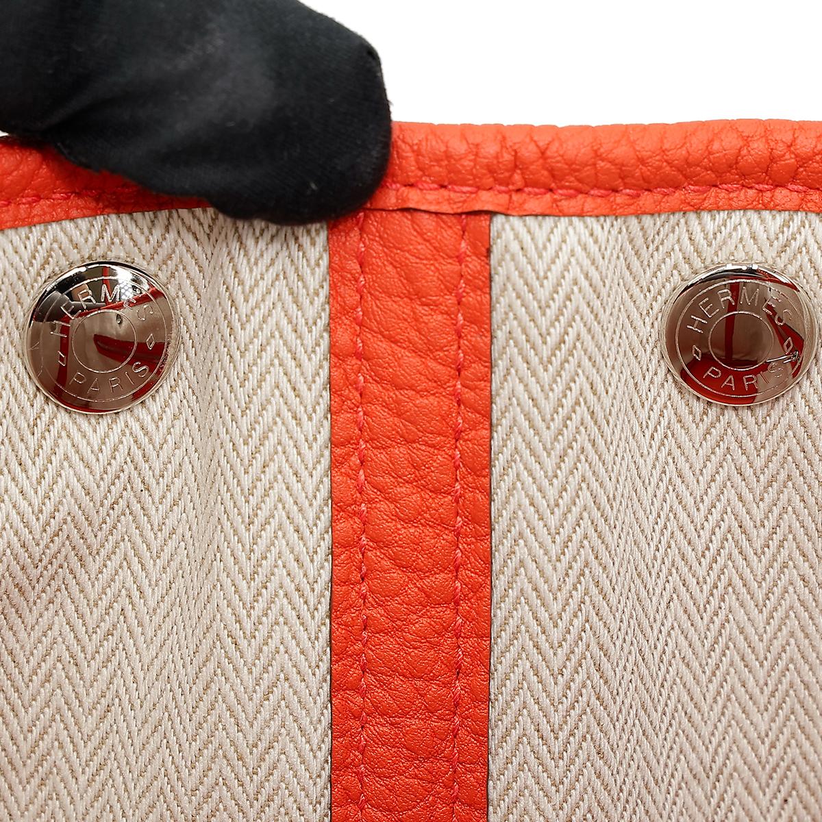 HERMÈS Garden Party TPM handbag in Capucine Negonda leather with Palladium hardware - 15