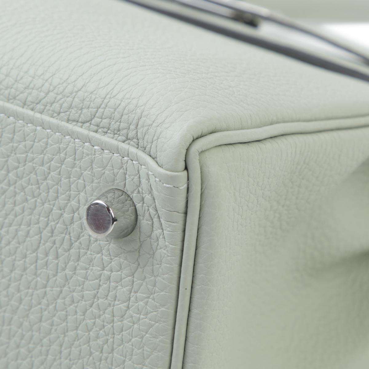 Brand New ( Rank N ) HERMÈS Kelly 25 Gris Neve (0W) Togo Palladium hardware B (2023) - 9