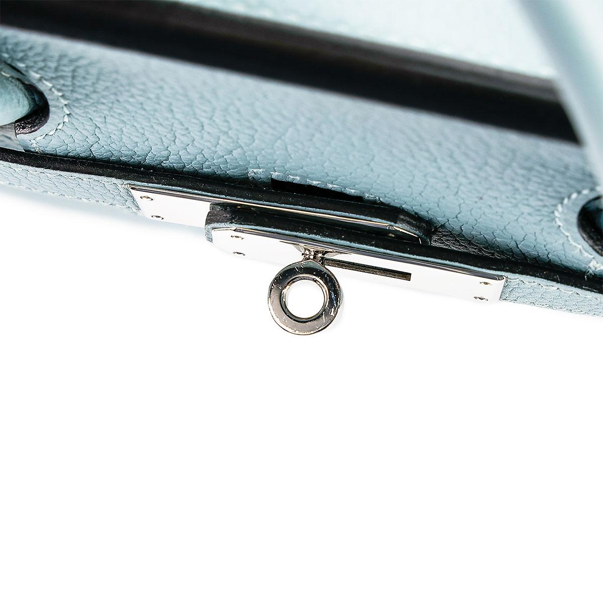 Very Good ( Rank A) HERMÈS Birkin 35 Ciel (7G) Clemence Palladium hardware Square M (2009) - 14