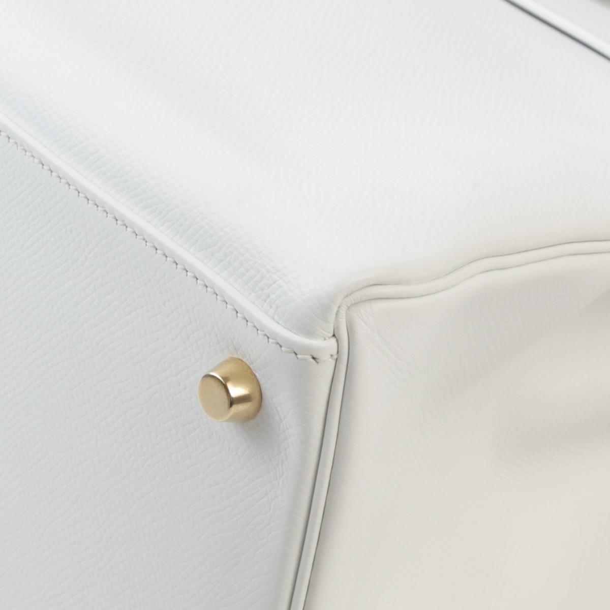 Excellent ( Rank SA ) HERMÈS Kelly 32 White (01) Epsom Gold hardware Square I (2005) - 5