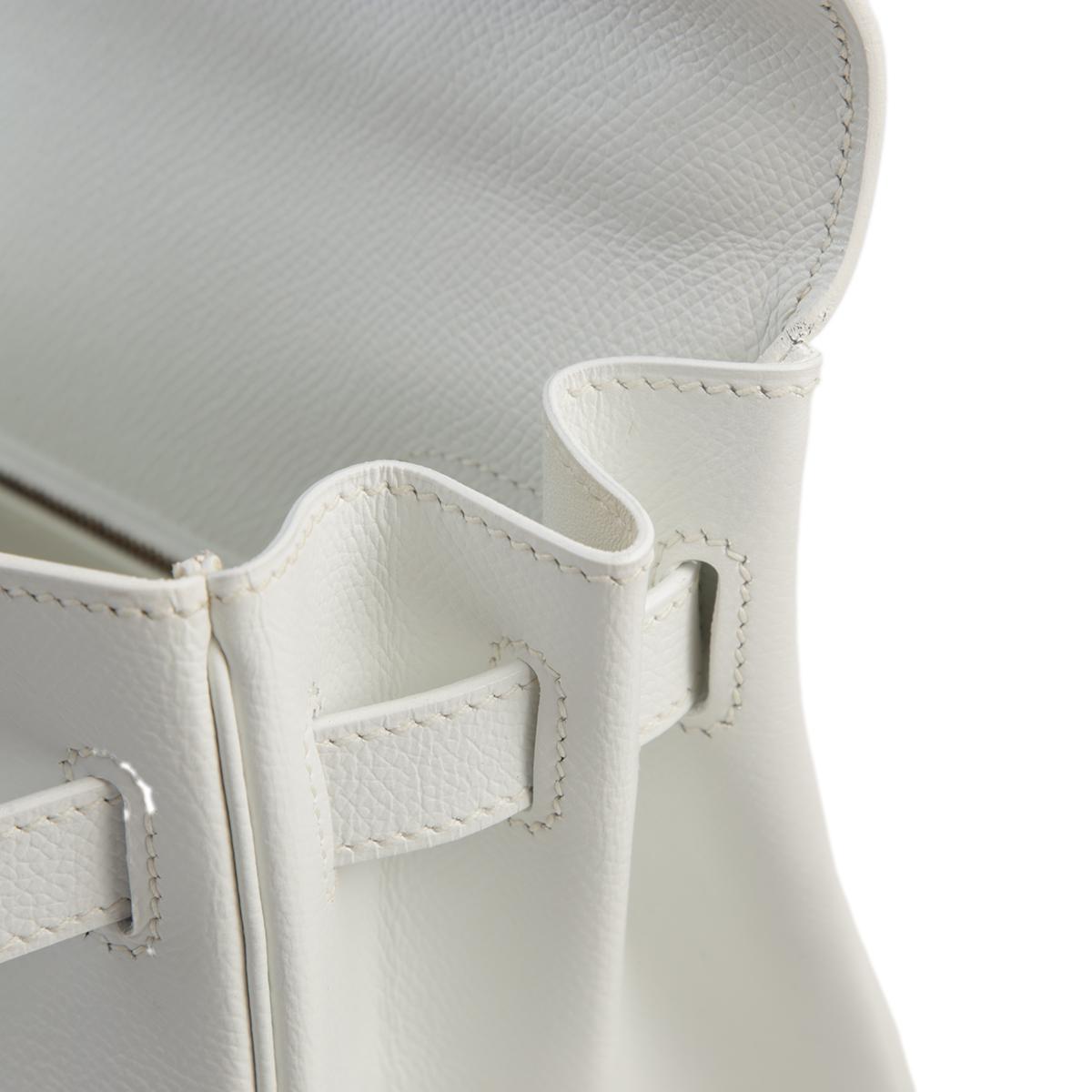 Excellent ( Rank SA ) HERMÈS Kelly 32 White (01) Epsom Gold hardware Square I (2005) - 12