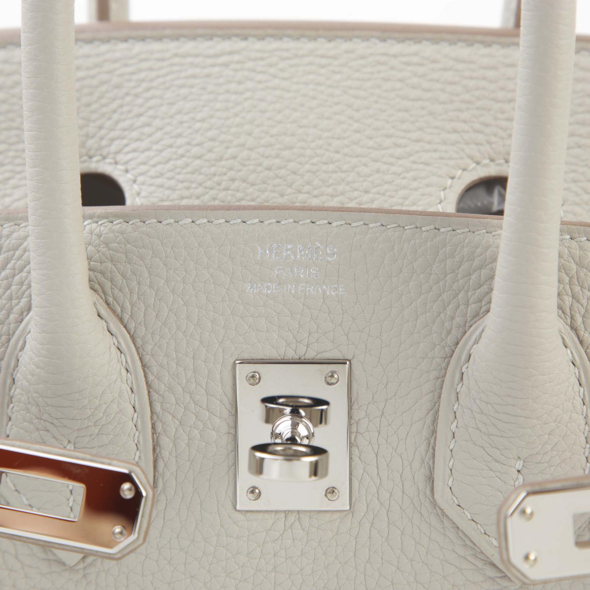 Excellent ( Rank SA ) HERMÈS Birkin 25 Verso Gris Perle (80) Nata (I2) Togo Palladium hardware U (2022) - 9