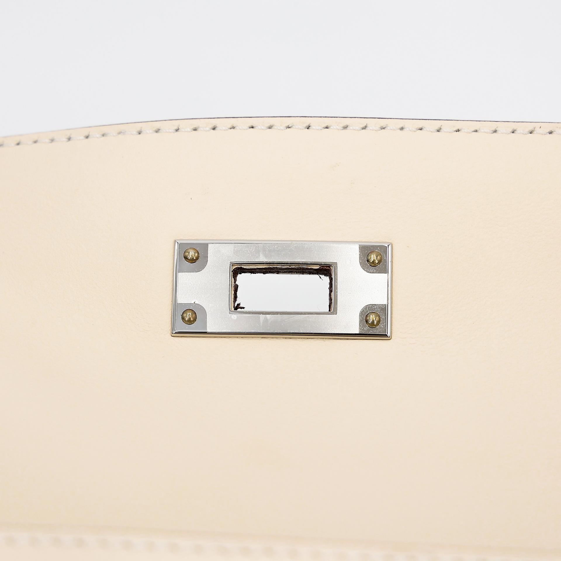 Excellent ( Rank SA ) HERMÈS Kelly 28 Sellier Jaune Citron (9N) Nata (I2) Swift Canvas Palladium hardware U (2022) - 11
