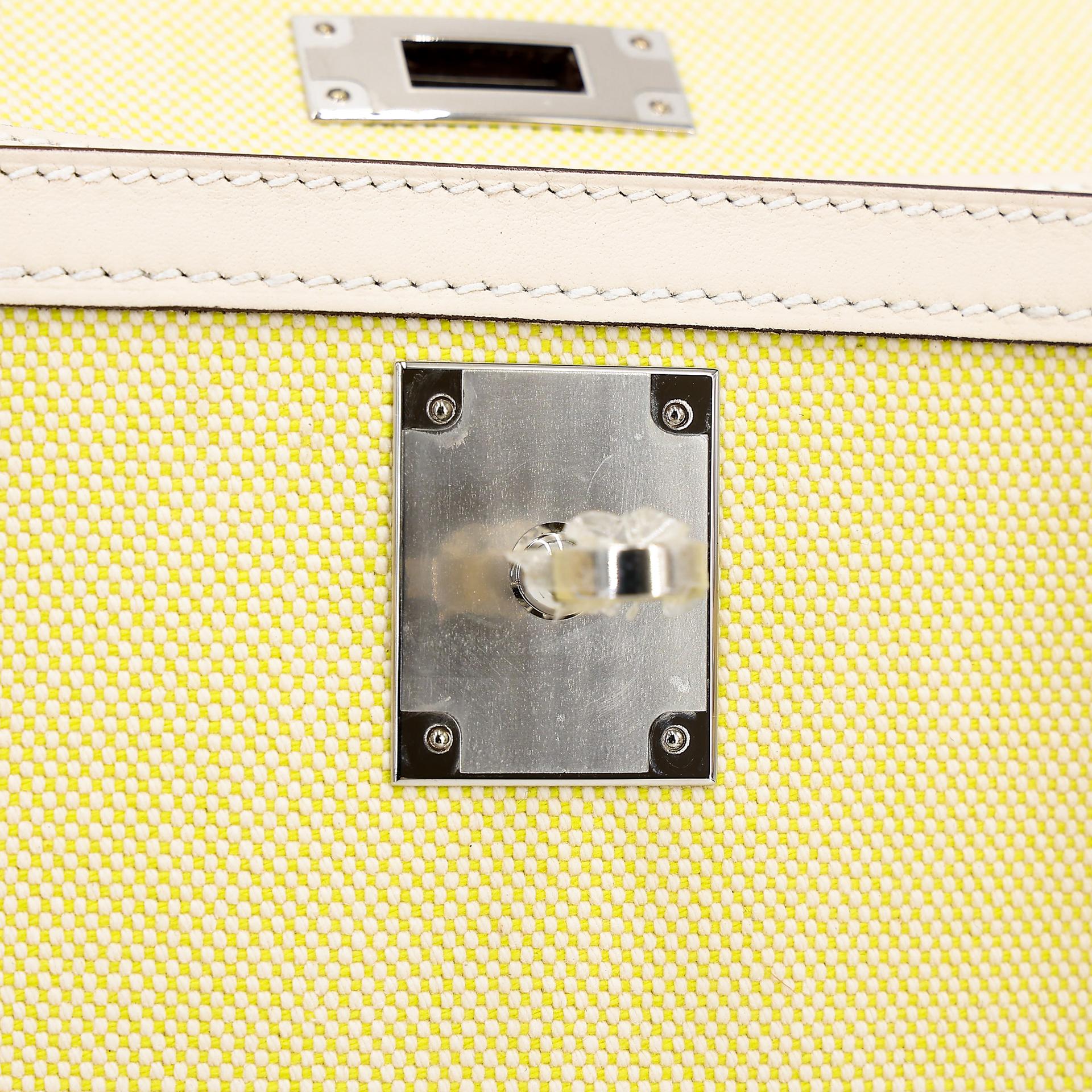 Excellent ( Rank SA ) HERMÈS Kelly 28 Sellier Jaune Citron (9N) Nata (I2) Swift Canvas Palladium hardware U (2022) - 10