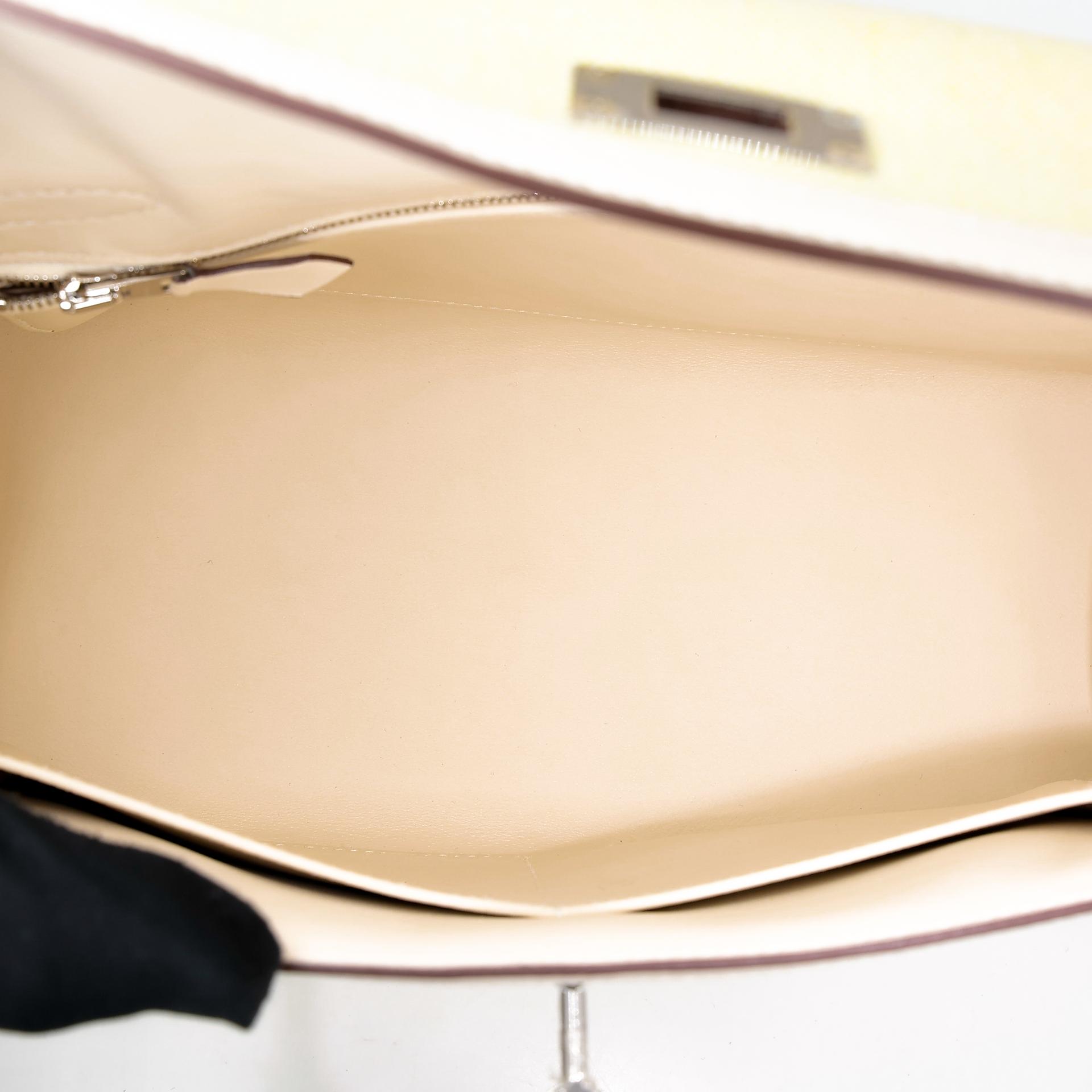 Excellent ( Rank SA ) HERMÈS Kelly 28 Sellier Jaune Citron (9N) Nata (I2) Swift Canvas Palladium hardware U (2022) - 13