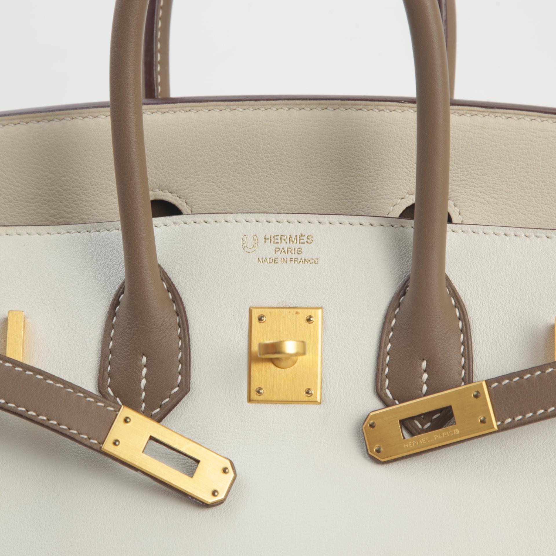 Very Good ( Rank A) HERMÈS Special Order Birkin 25 HSS Etoupe (18) Parchemin (3C) White (01) Swift Brushed Gold hardware Square R (2014) - 10