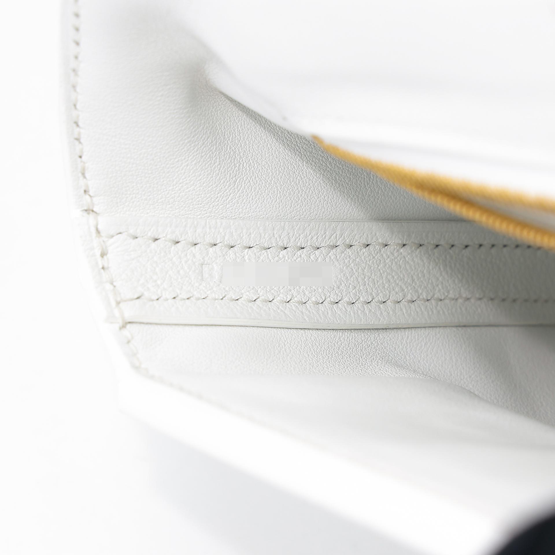 Excellent ( Rank SA ) HERMÈS 24/24 - 21 mini White (01) Evercolor Gold hardware B (2023) - 17