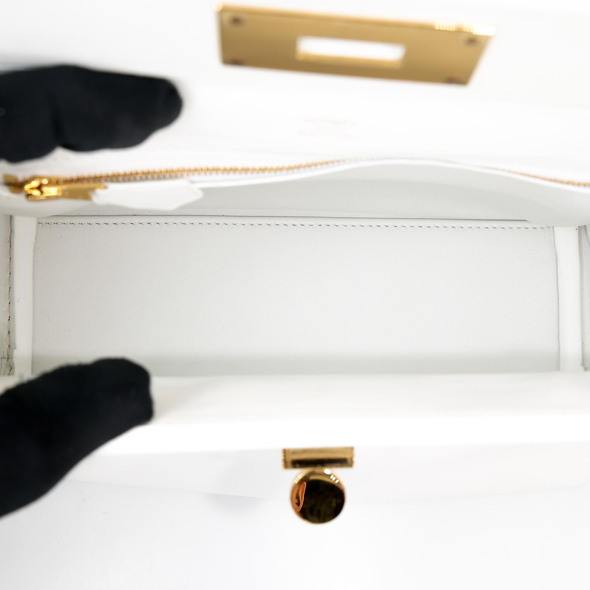 Excellent ( Rank SA ) HERMÈS 24/24 - 21 mini White (01) Evercolor Gold hardware B (2023) - 15