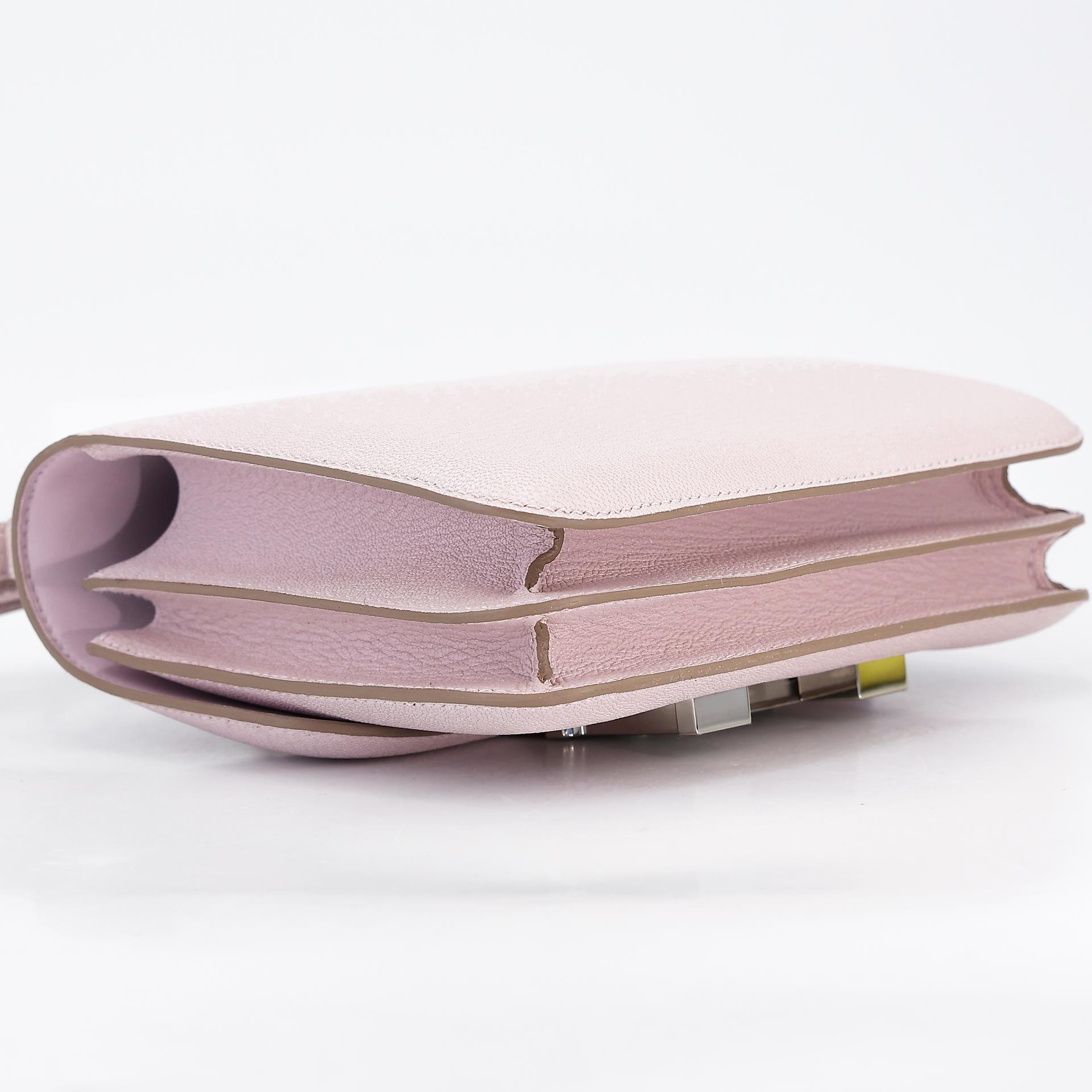 Unused ( Rank NS ) HERMÈS Constance Mini Mauve Pale (09) Chevre Palladium hardware B (2023) - 7