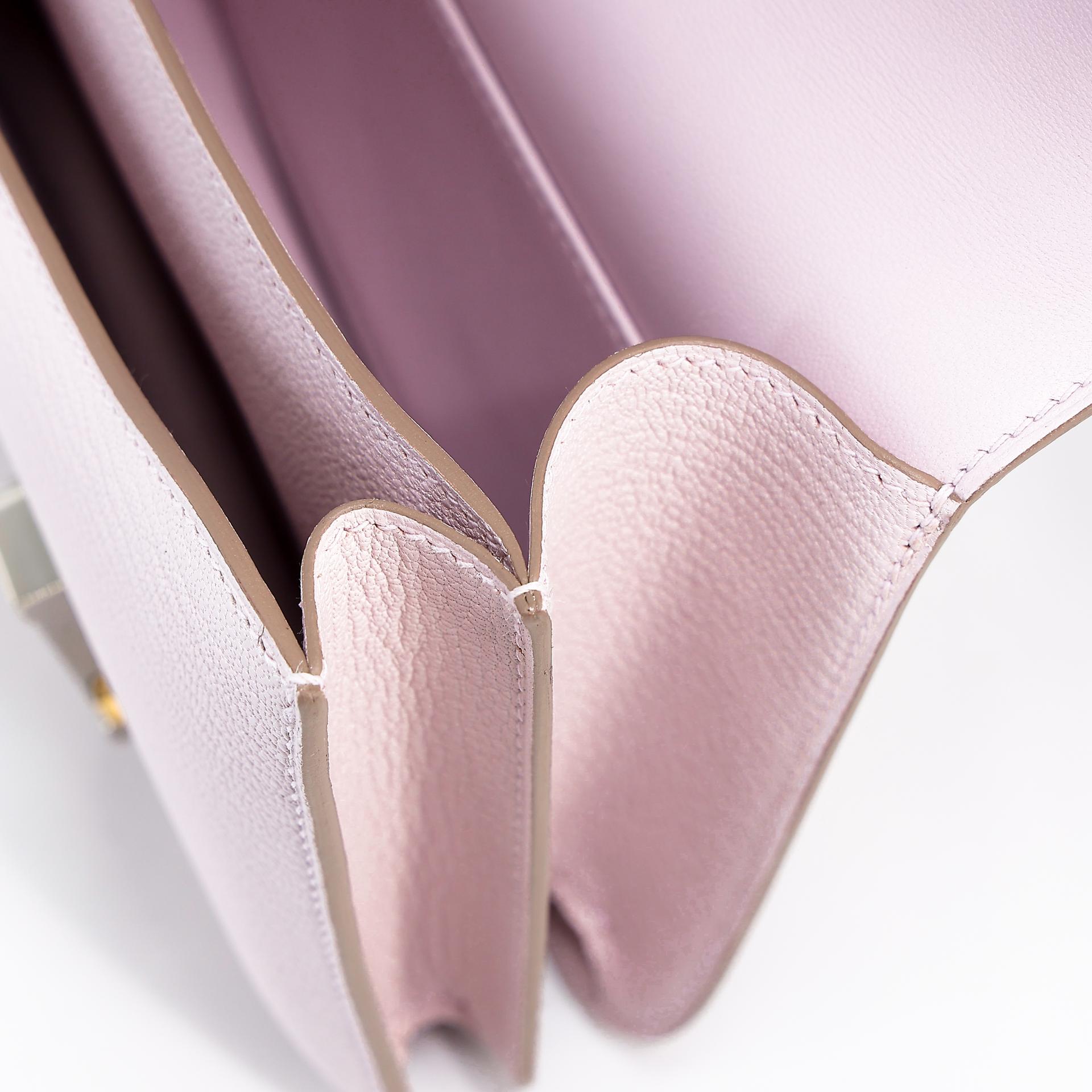 Unused ( Rank NS ) HERMÈS Constance Mini Mauve Pale (09) Chevre Palladium hardware B (2023) - 18