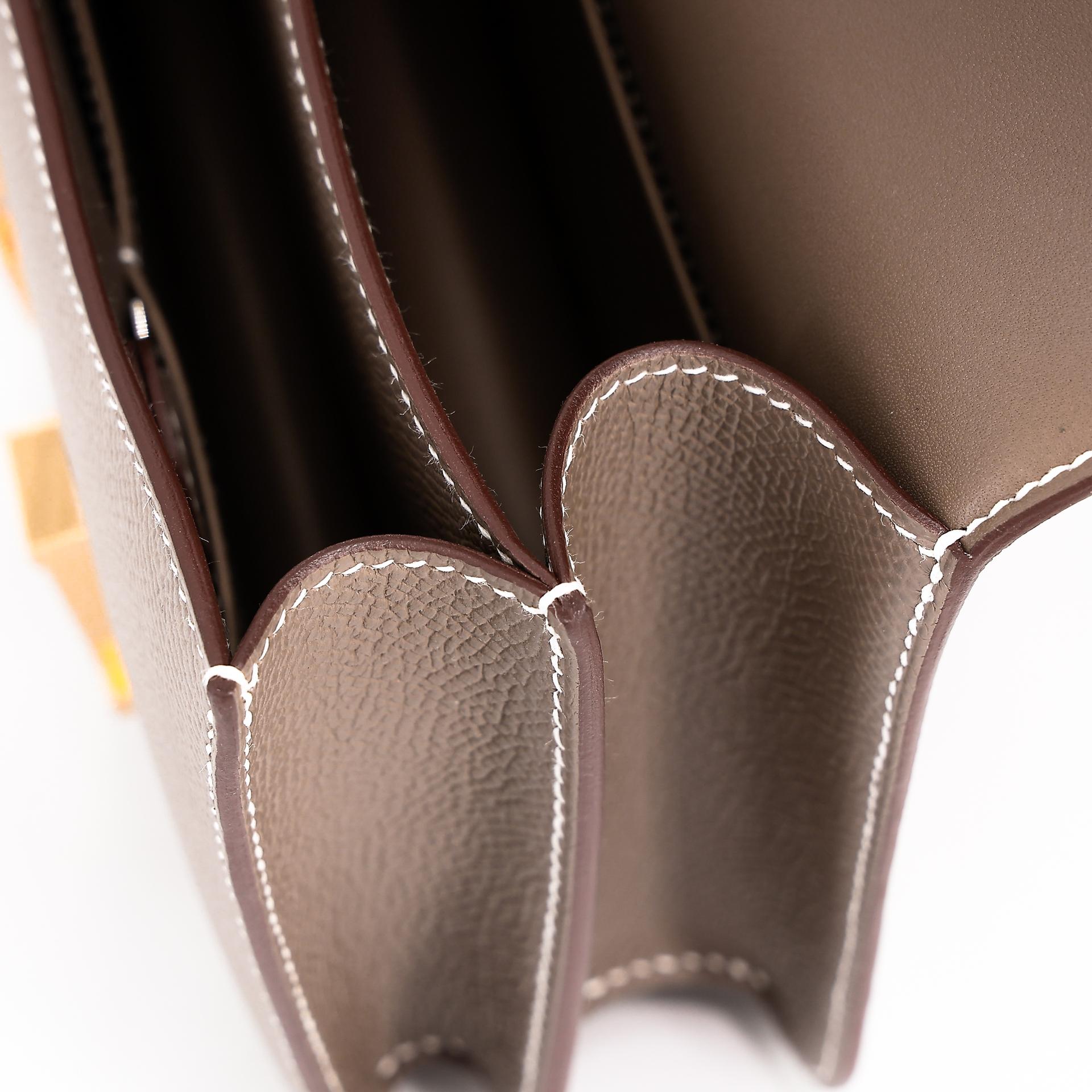 Unused ( Rank NS ) HERMÈS Constance Mini Etoupe (18) Epsom Gold hardware B (2023) - 14