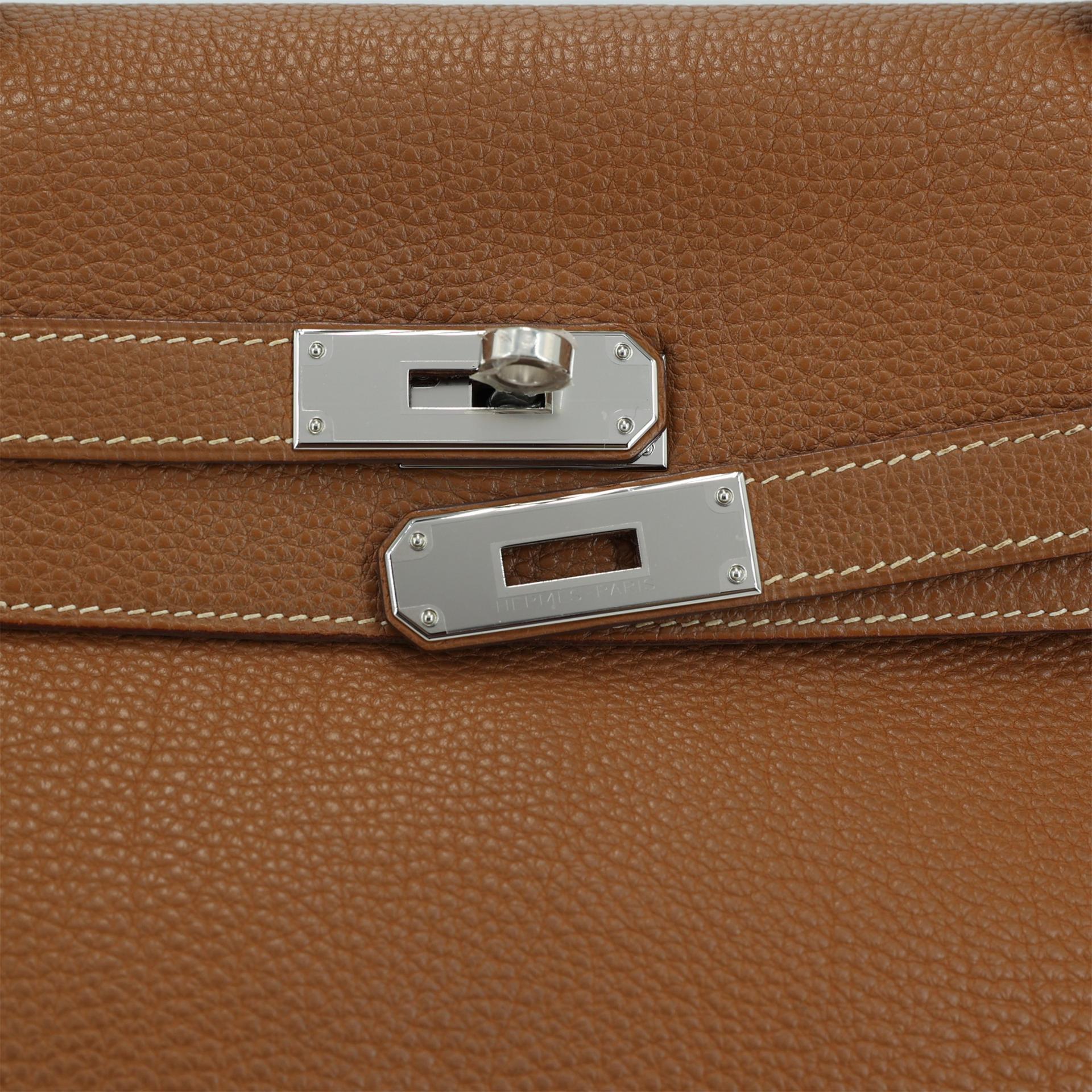 Very Good ( Rank A) HERMÈS Kelly 35 Gold (37) Clemence Palladium hardware Square O (2011) - 10