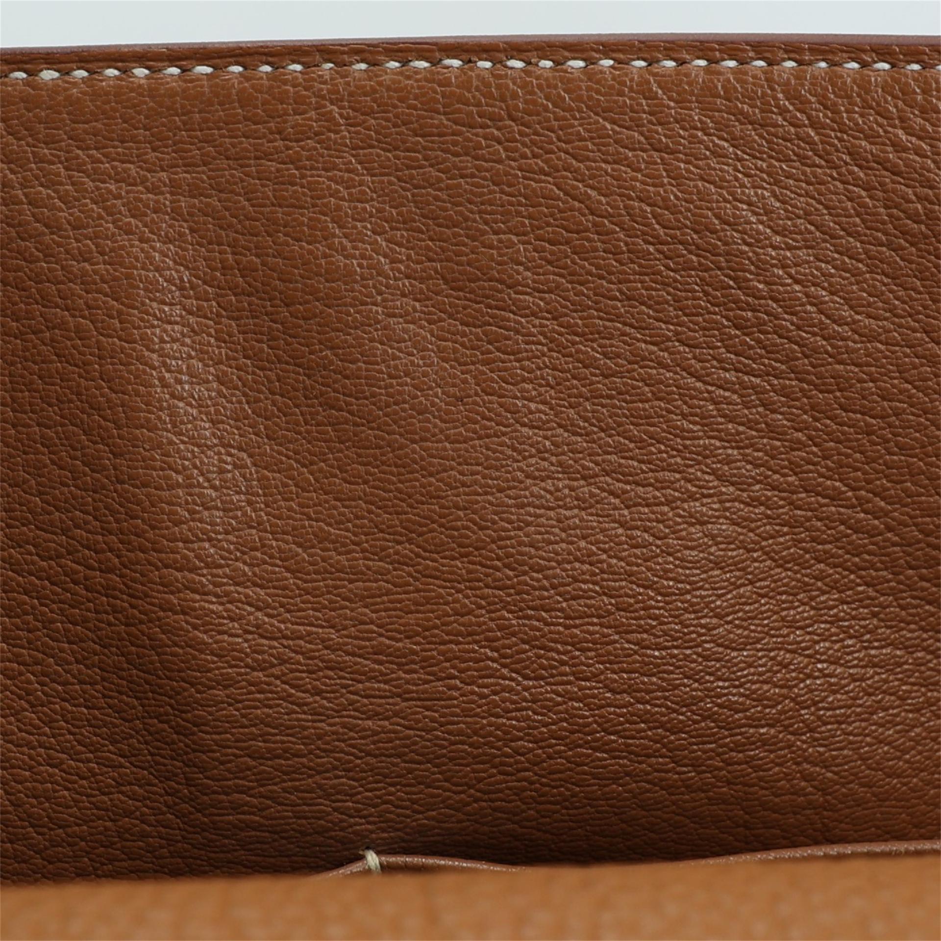 Very Good ( Rank A) HERMÈS Kelly 35 Gold (37) Clemence Palladium hardware Square O (2011) - 14