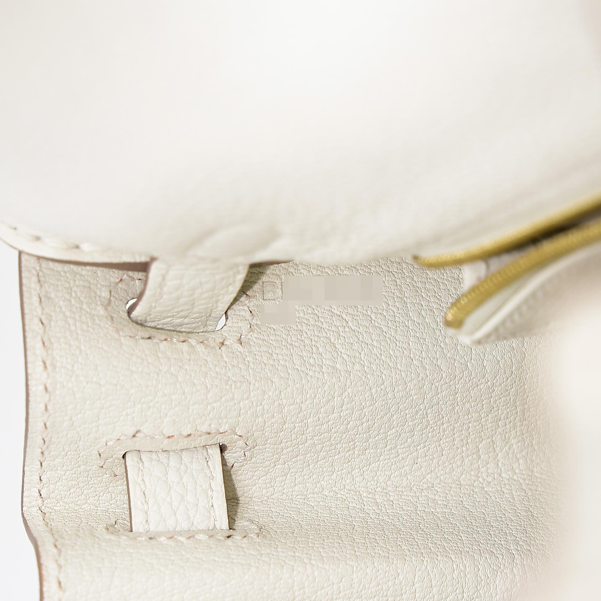 Brand New ( Rank N ) HERMÈS Kelly 25 Mushroom (0T) Togo Gold hardware B (2023) - 17
