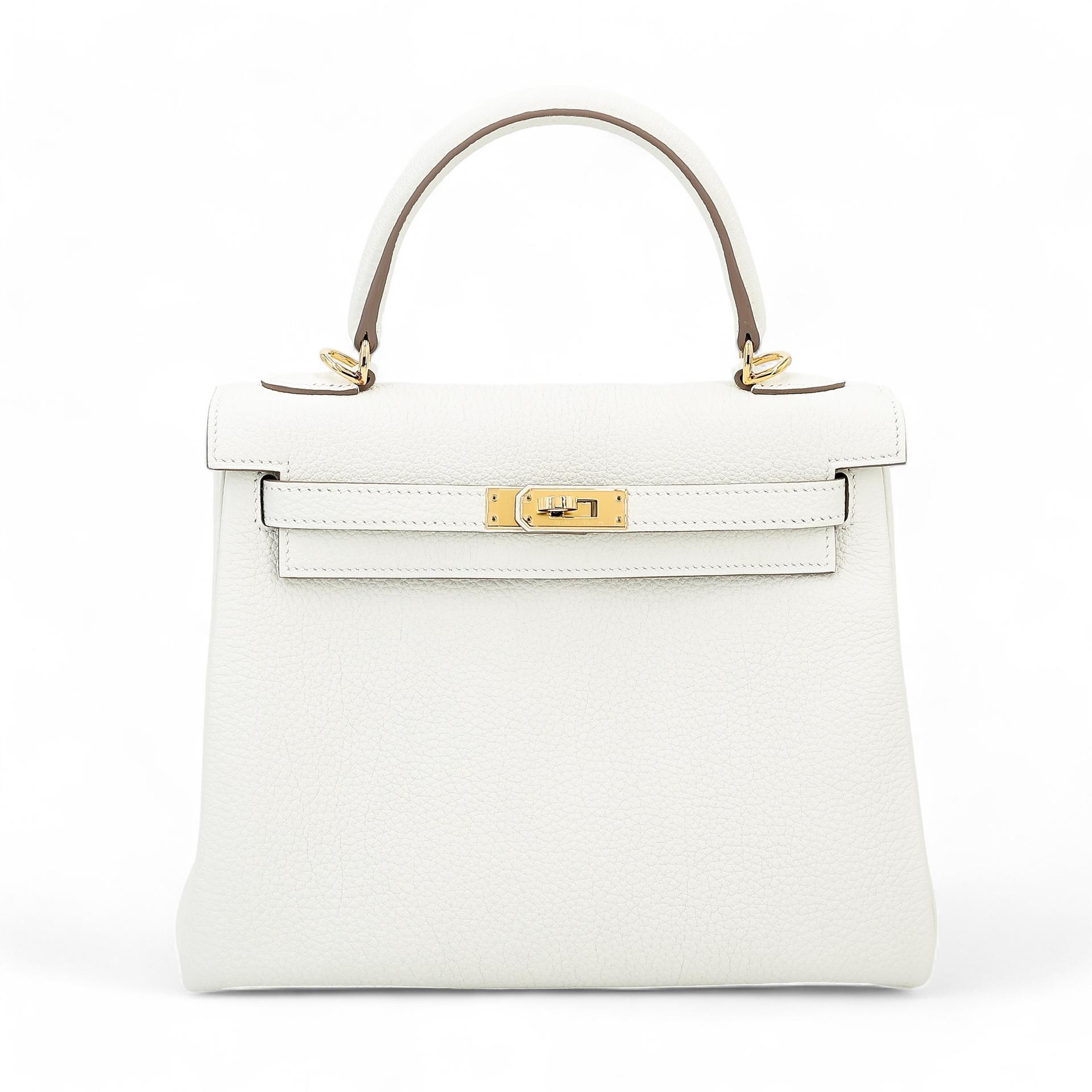 Brand New ( Rank N ) HERMÈS Kelly 25 Mushroom (0T) Togo Gold hardware B (2023) - 1
