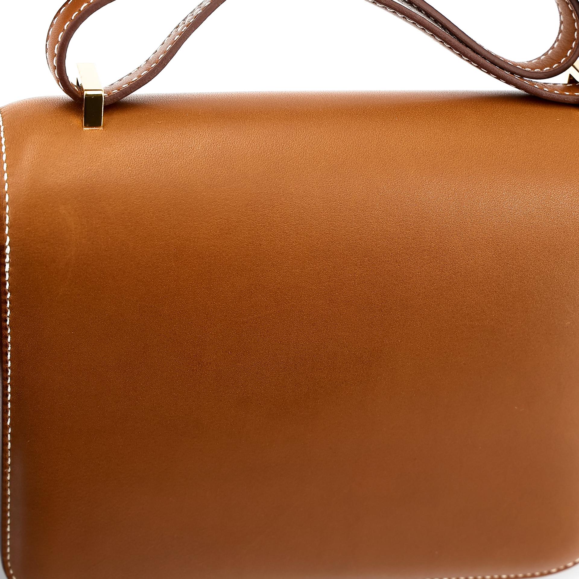 Unused ( Rank NS ) HERMÈS Constance Mini Fauve (34) Barenia Gold hardware Y (2020) - 10