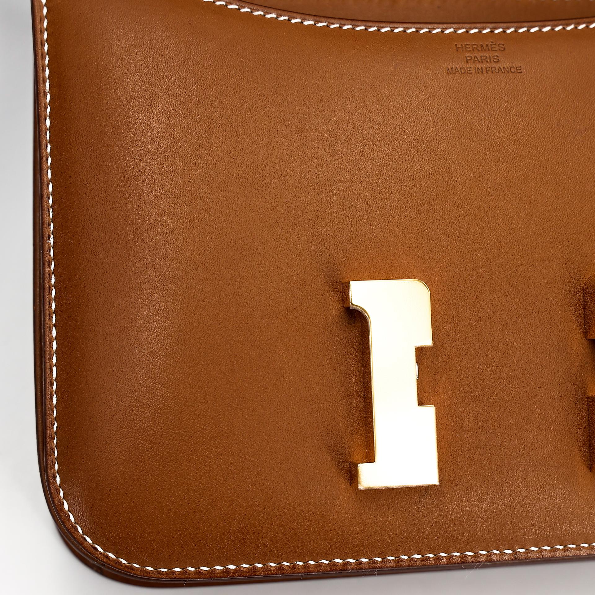Unused ( Rank NS ) HERMÈS Constance Mini Fauve (34) Barenia Gold hardware Y (2020) - 21