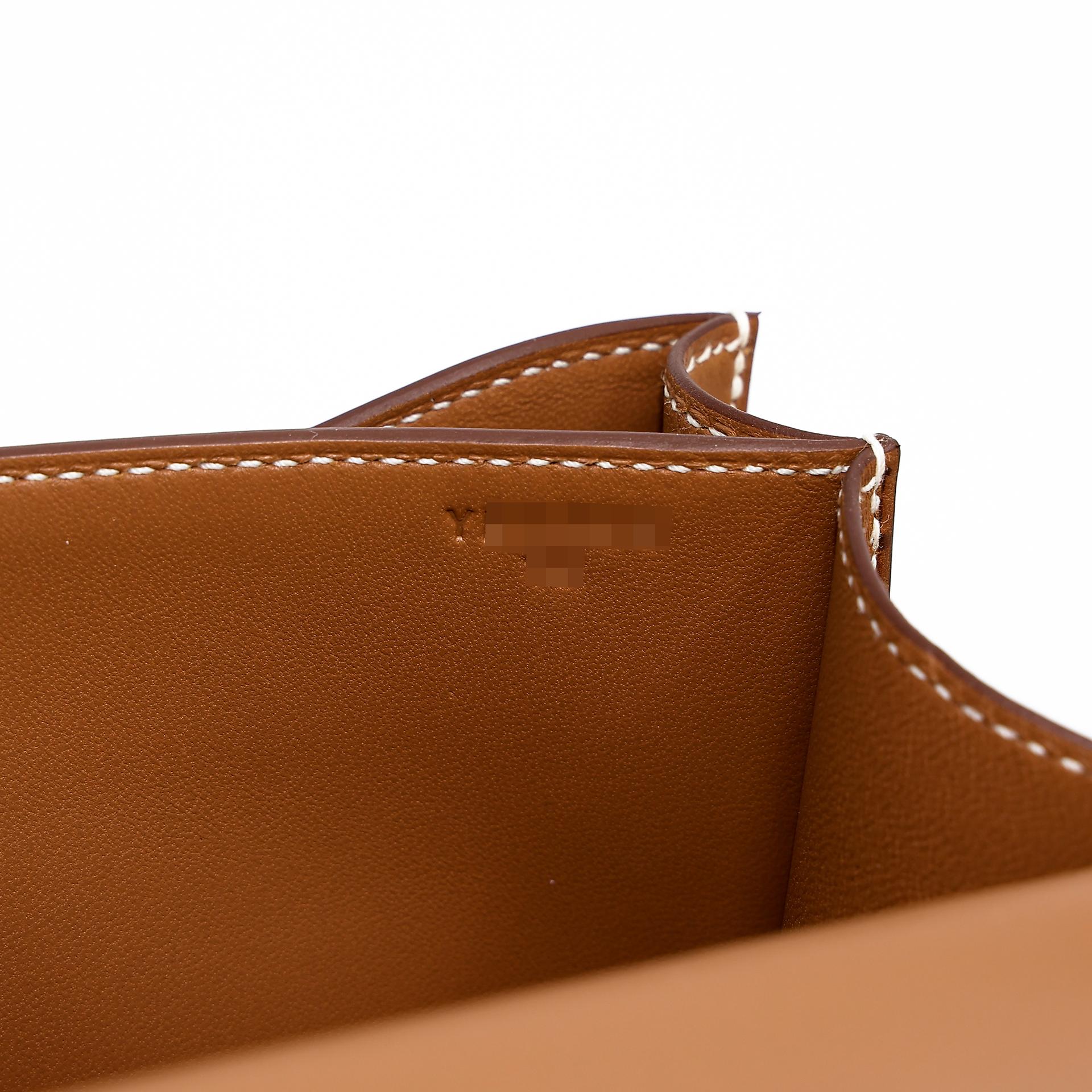 Unused ( Rank NS ) HERMÈS Constance Mini Fauve (34) Barenia Gold hardware Y (2020) - 33