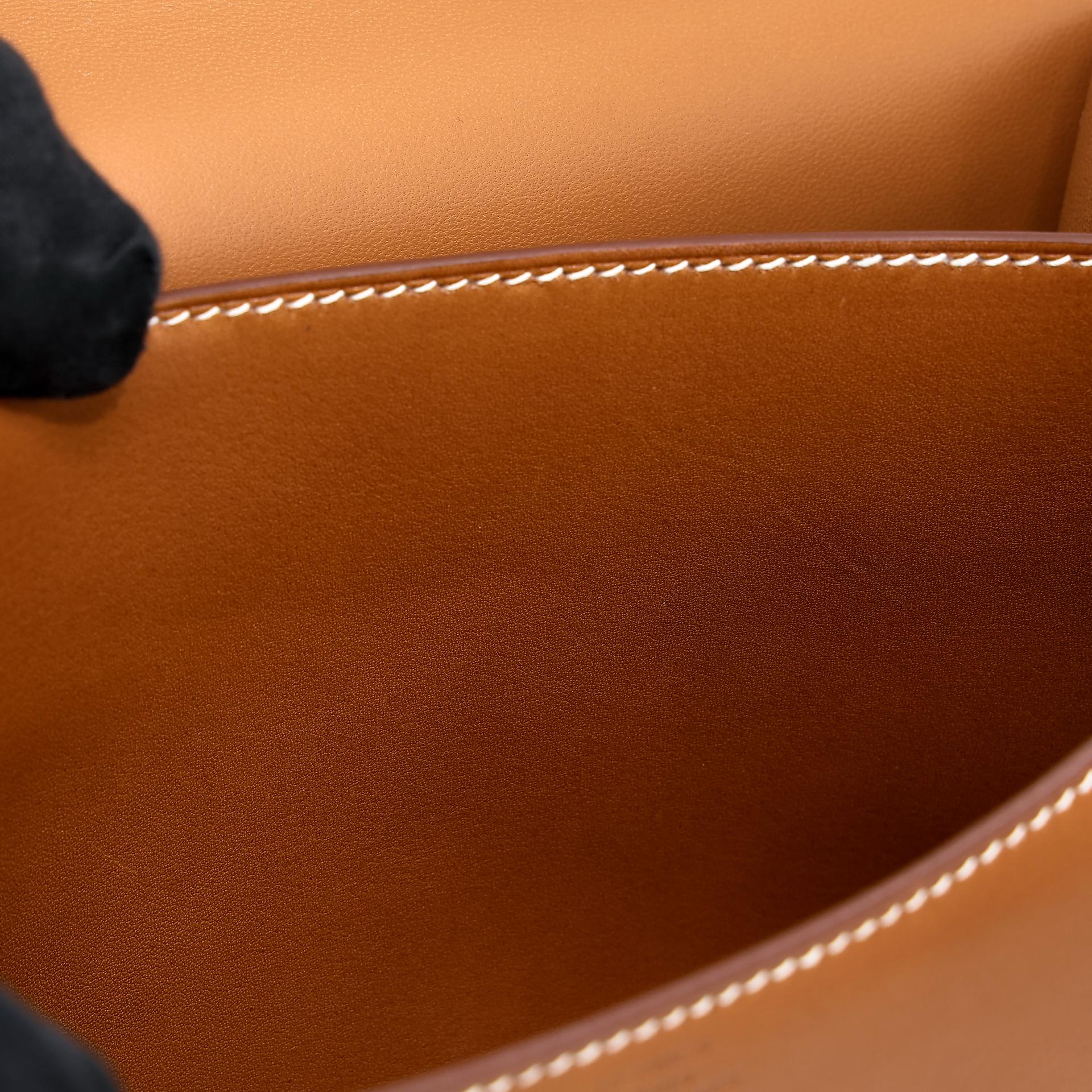 Unused ( Rank NS ) HERMÈS Constance Mini Fauve (34) Barenia Gold hardware Y (2020) - 27