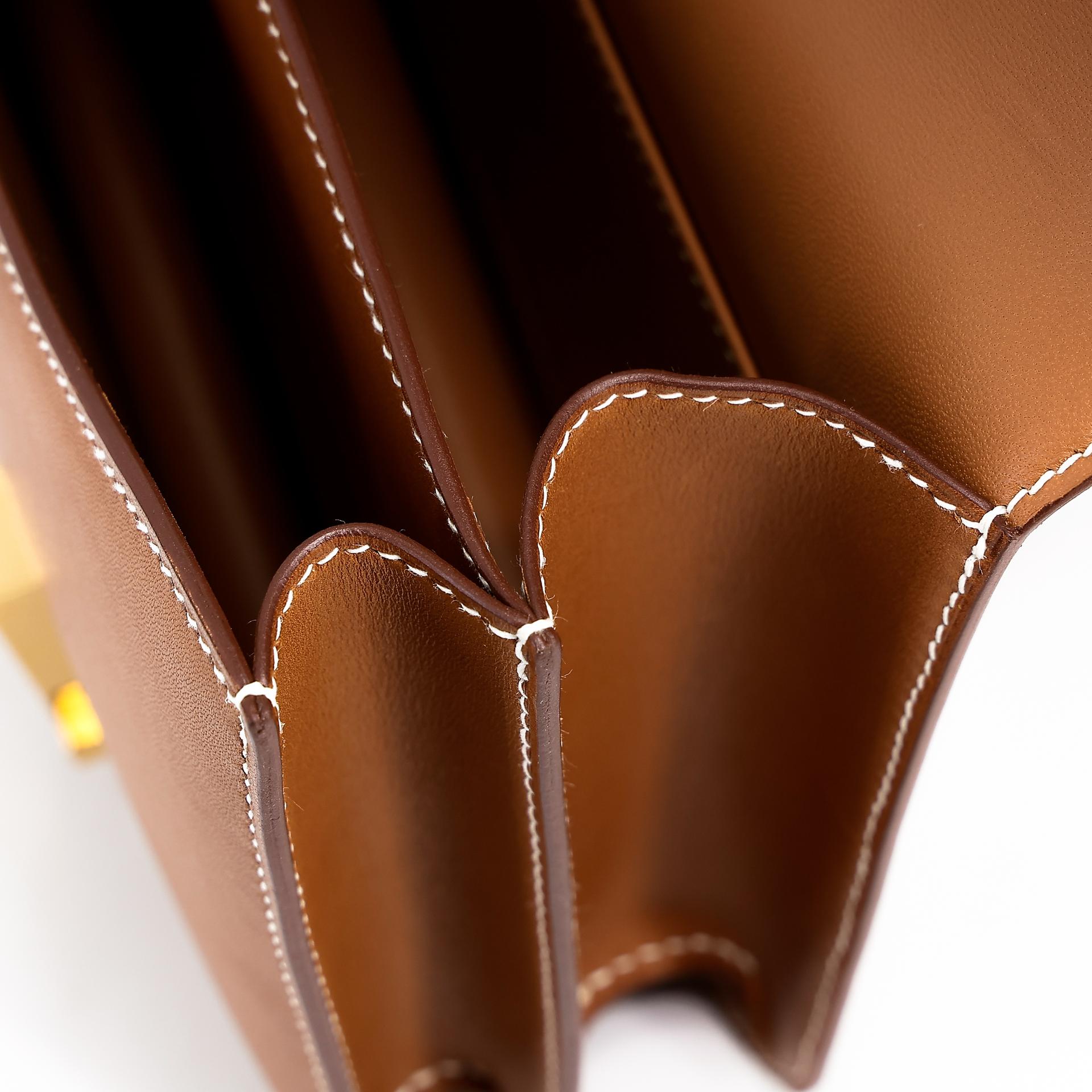 Unused ( Rank NS ) HERMÈS Constance Mini Fauve (34) Barenia Gold hardware Y (2020) - 31