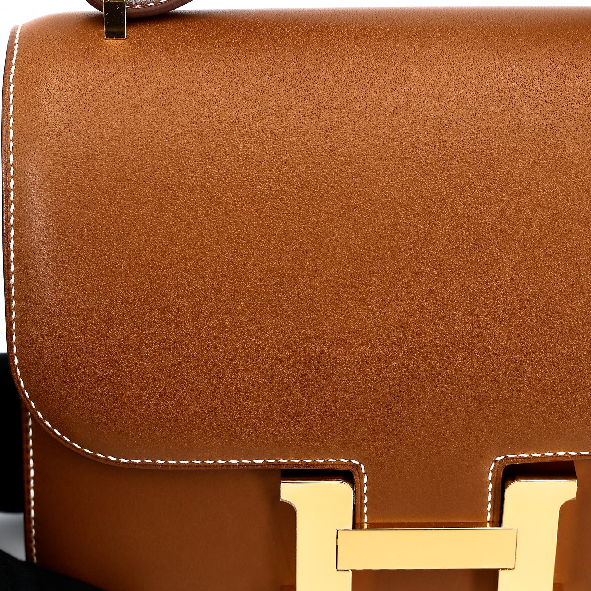 Unused ( Rank NS ) HERMÈS Constance Mini Fauve (34) Barenia Gold hardware Y (2020) - 18