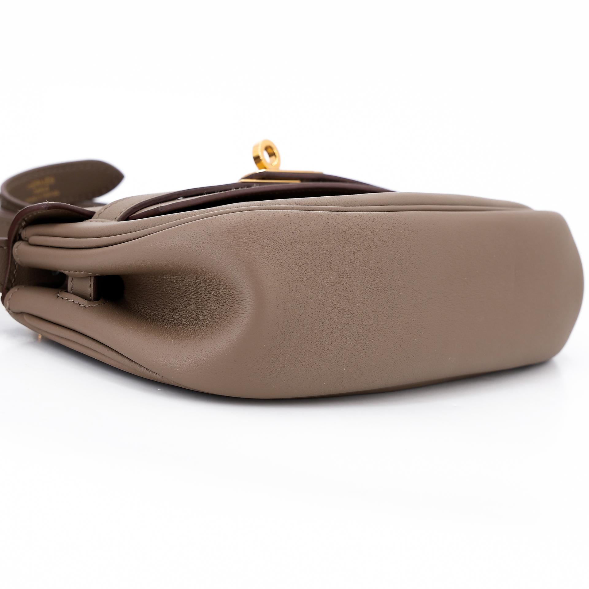 Very Good ( Rank A) HERMÈS Kelly Moove Etoupe (18) Swift Gold hardware B (2023) - 8
