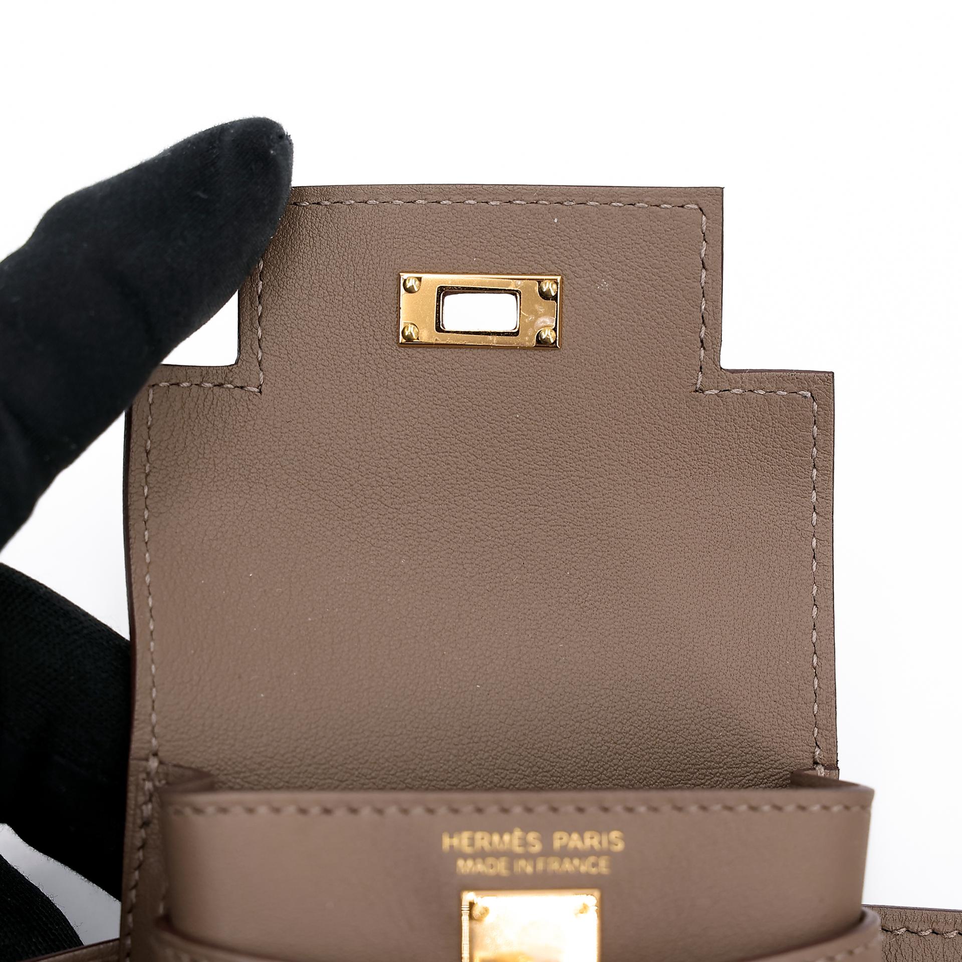 Very Good ( Rank A) HERMÈS Kelly Moove Etoupe (18) Swift Gold hardware B (2023) - 31