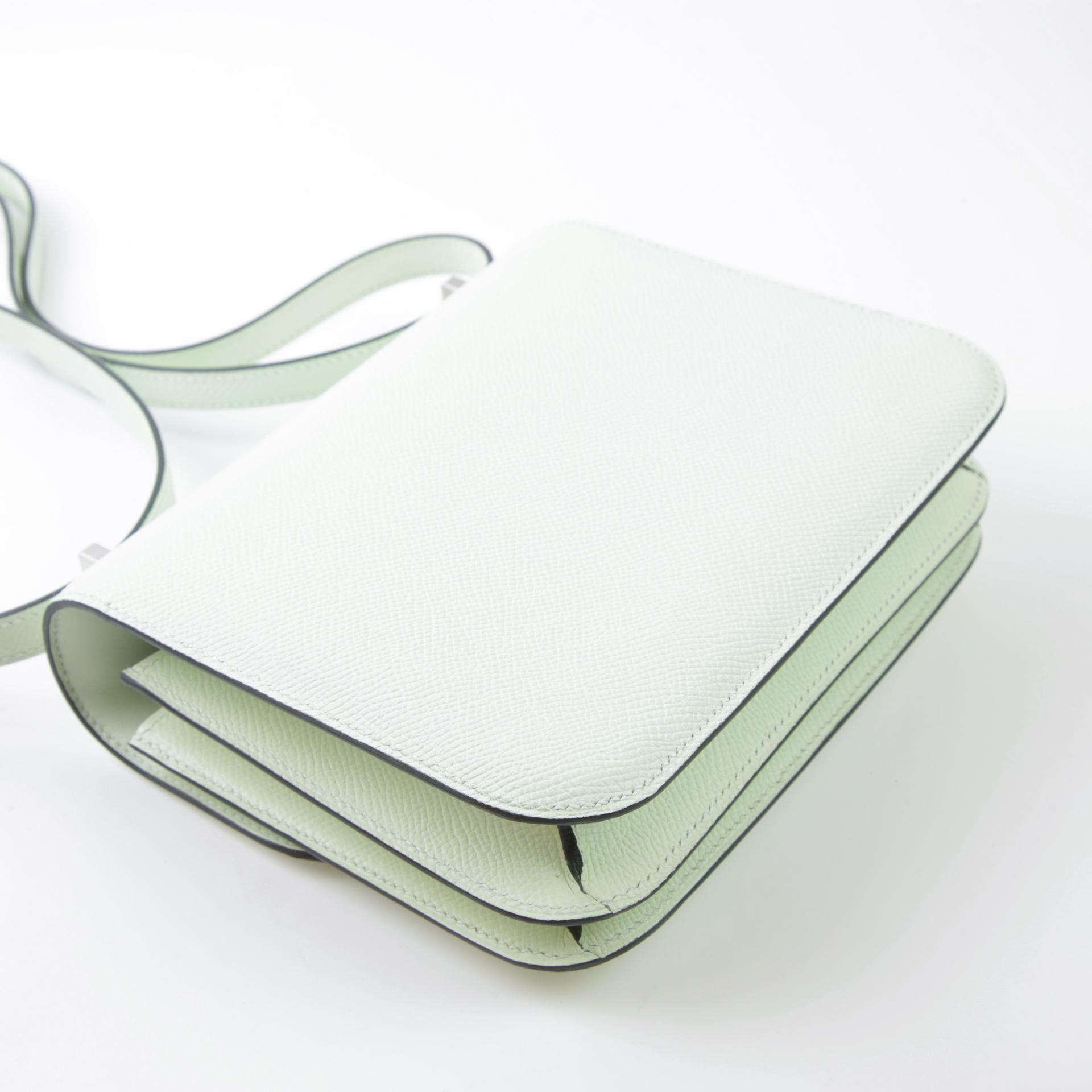 Unused ( Rank NS ) HERMÈS Constance Mini Vert Fizz (0S) Epsom Enamel hardware W (2024) - 7