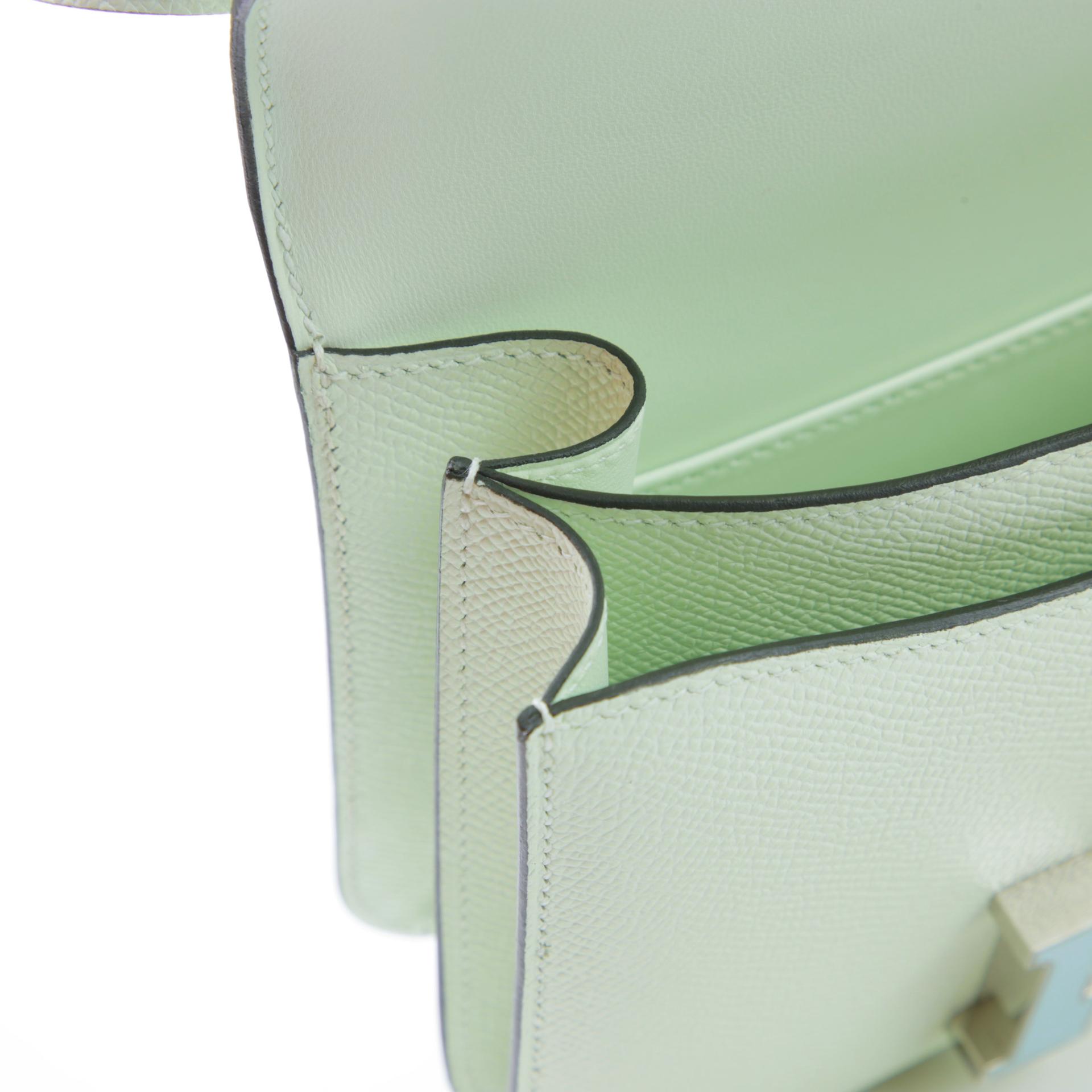 Unused ( Rank NS ) HERMÈS Constance Mini Vert Fizz (0S) Epsom Enamel hardware W (2024) - 12