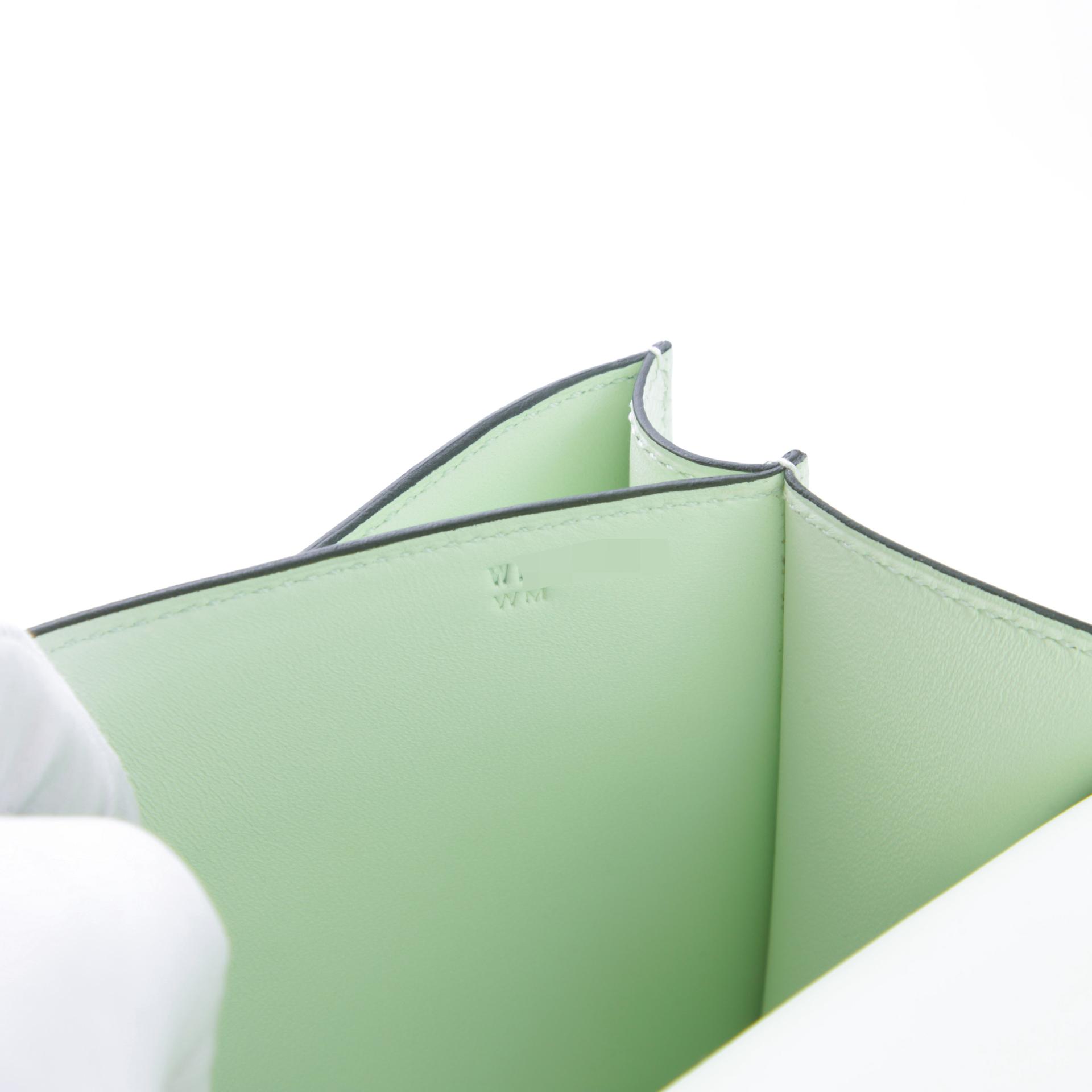 Unused ( Rank NS ) HERMÈS Constance Mini Vert Fizz (0S) Epsom Enamel hardware W (2024) - 15