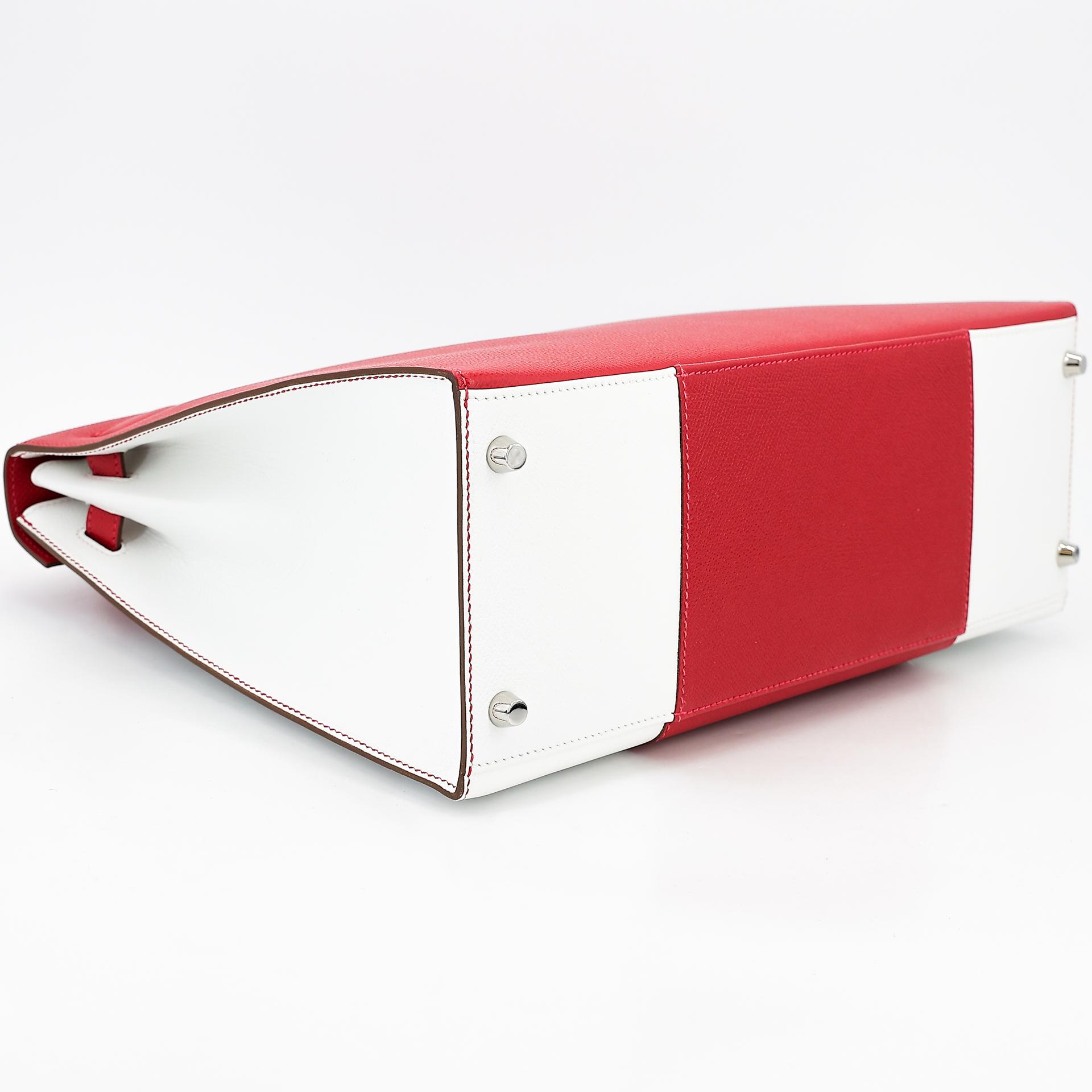 Excellent ( Rank SA ) HERMÈS Limited Edition Kelly 35 Flag Sellier White (01) Rouge Casaque (Q5) Epsom Palladium hardware Square Q (2013) - 7