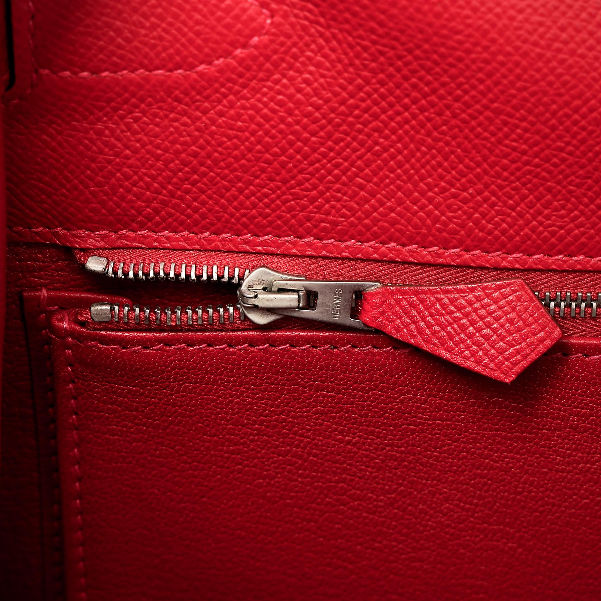 Excellent ( Rank SA ) HERMÈS Limited Edition Kelly 35 Flag Sellier White (01) Rouge Casaque (Q5) Epsom Palladium hardware Square Q (2013) - 28