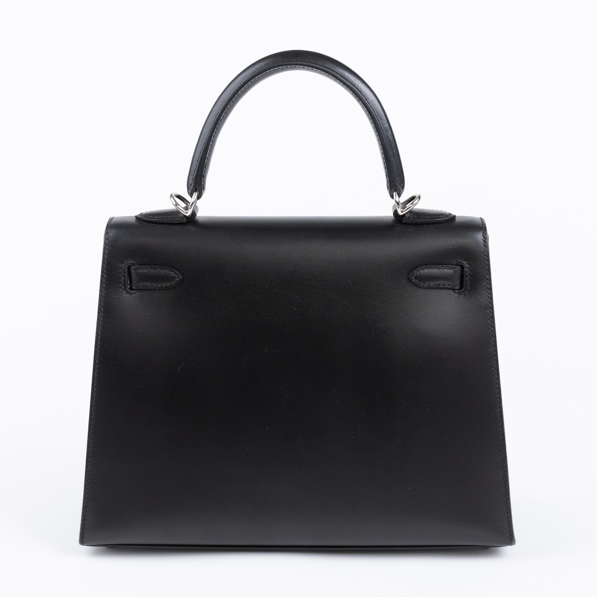 Excellent ( Rank SA ) HERMÈS Kelly 25 Black (89) Box-calf Palladium hardware Y (2020) - 2