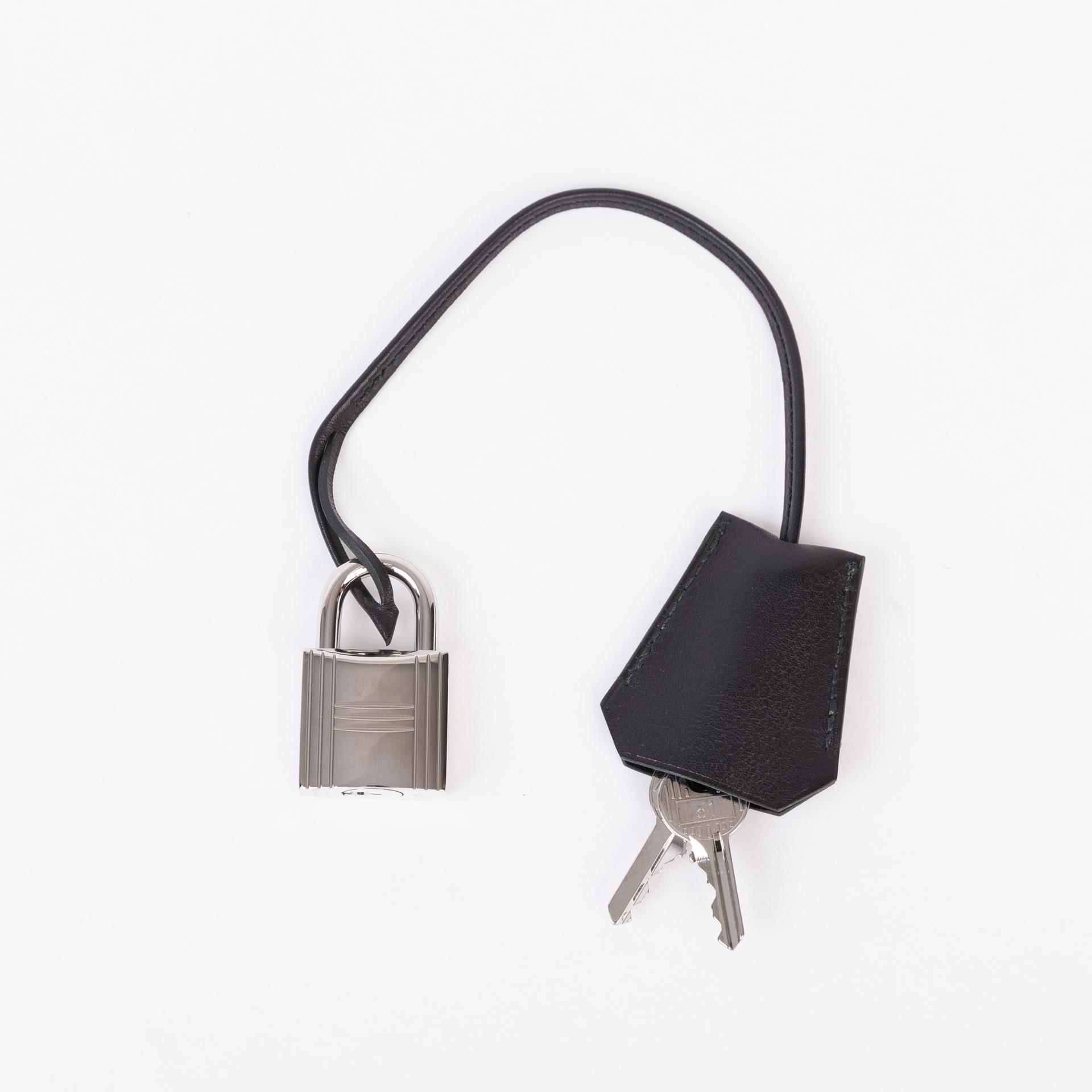 Very Good ( Rank A) HERMÈS Haut à Courroies HAC 40 Black (89) Canvas Evercolor Palladium hardware Y (2020) - 13