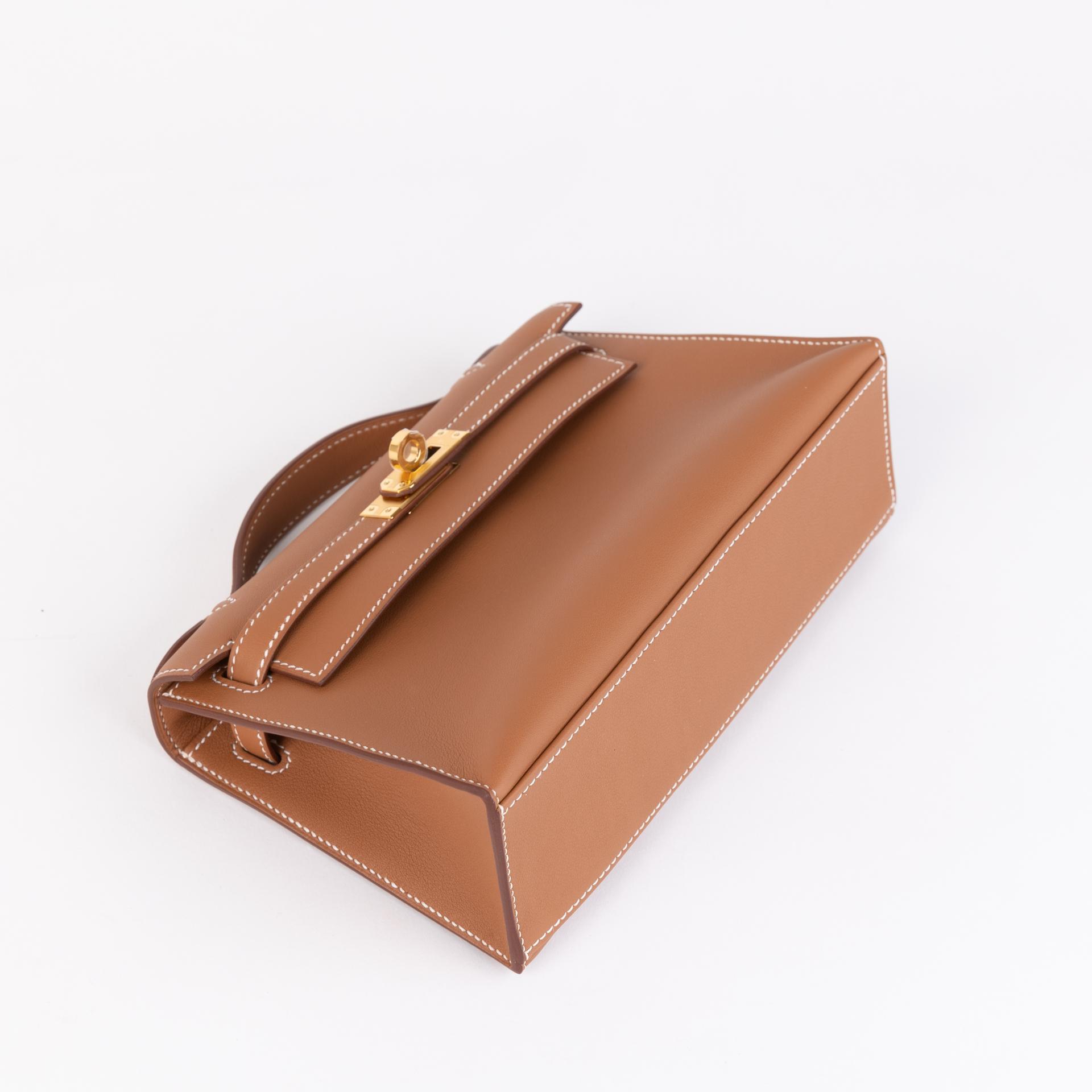 Unused ( Rank NS ) HERMÈS Kelly Pochette Gold (37) Swift Gold hardware B (2023) - 4