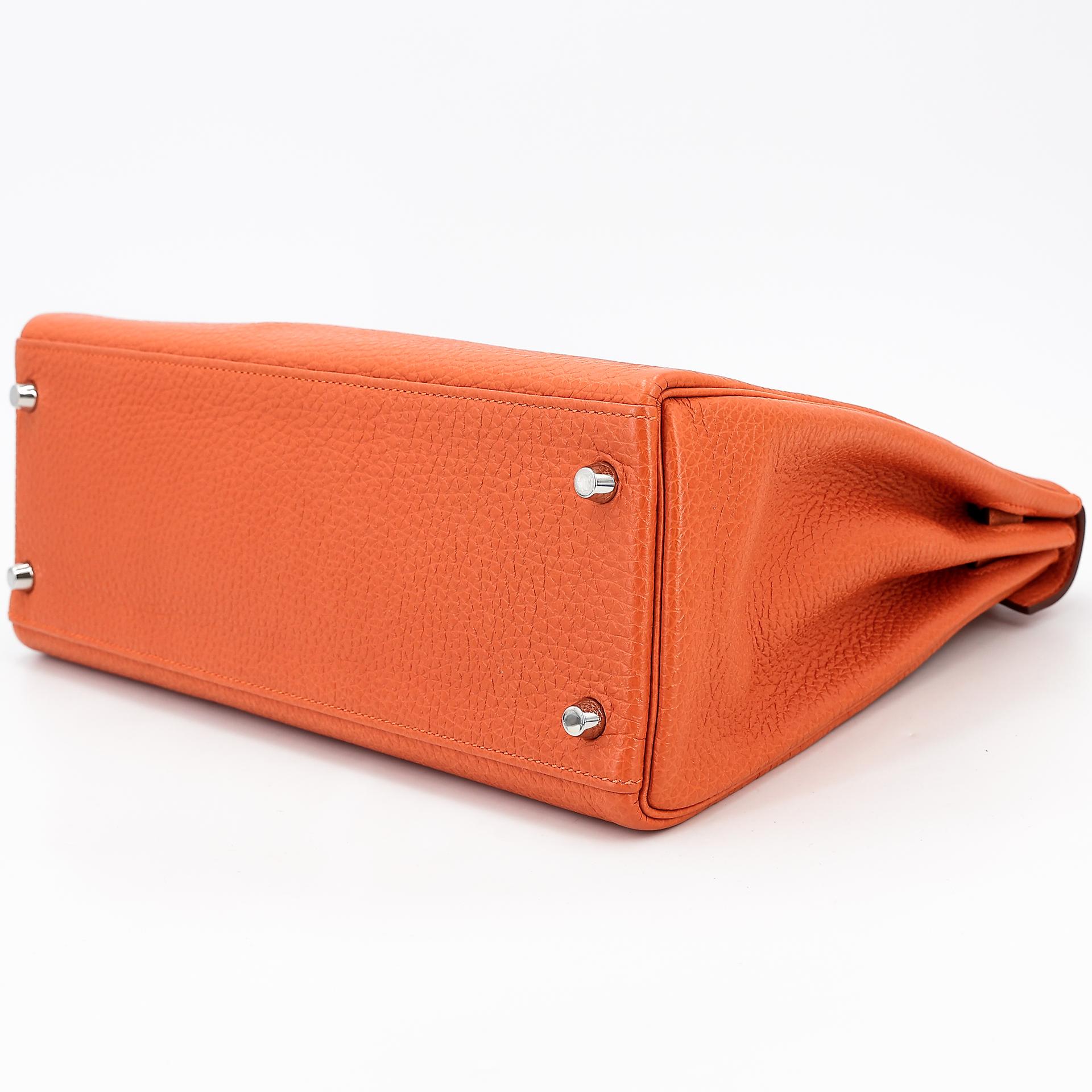 Very Good ( Rank A) HERMÈS Kelly 32 Potiron (5F) Clemence Palladium hardware Square Q (2013) - 8